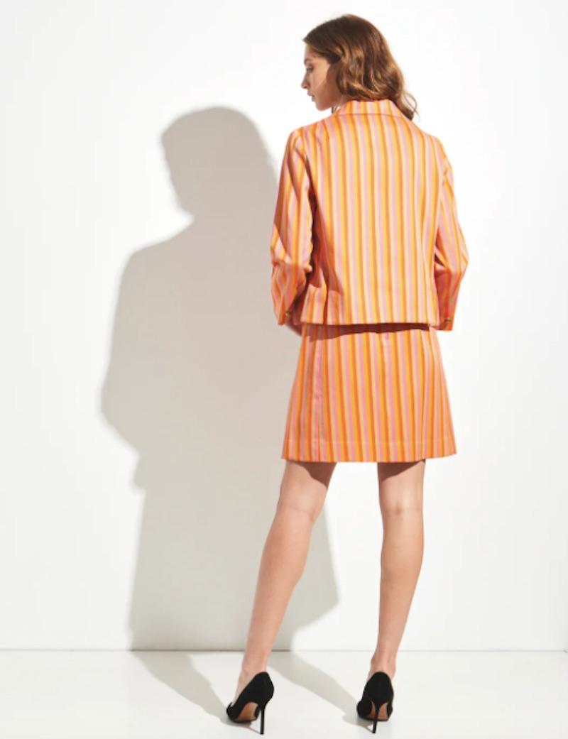 1960s Bergdorf Goodman pink and orange striped halter dress with matching jacket. A unique piece that includes the International Ladies Garment Workers Union Made label. 100% Cotton.
Dress 
Neck 17 in
Bust 30 in
Waist 34 in
Hip 38 in
Length 35