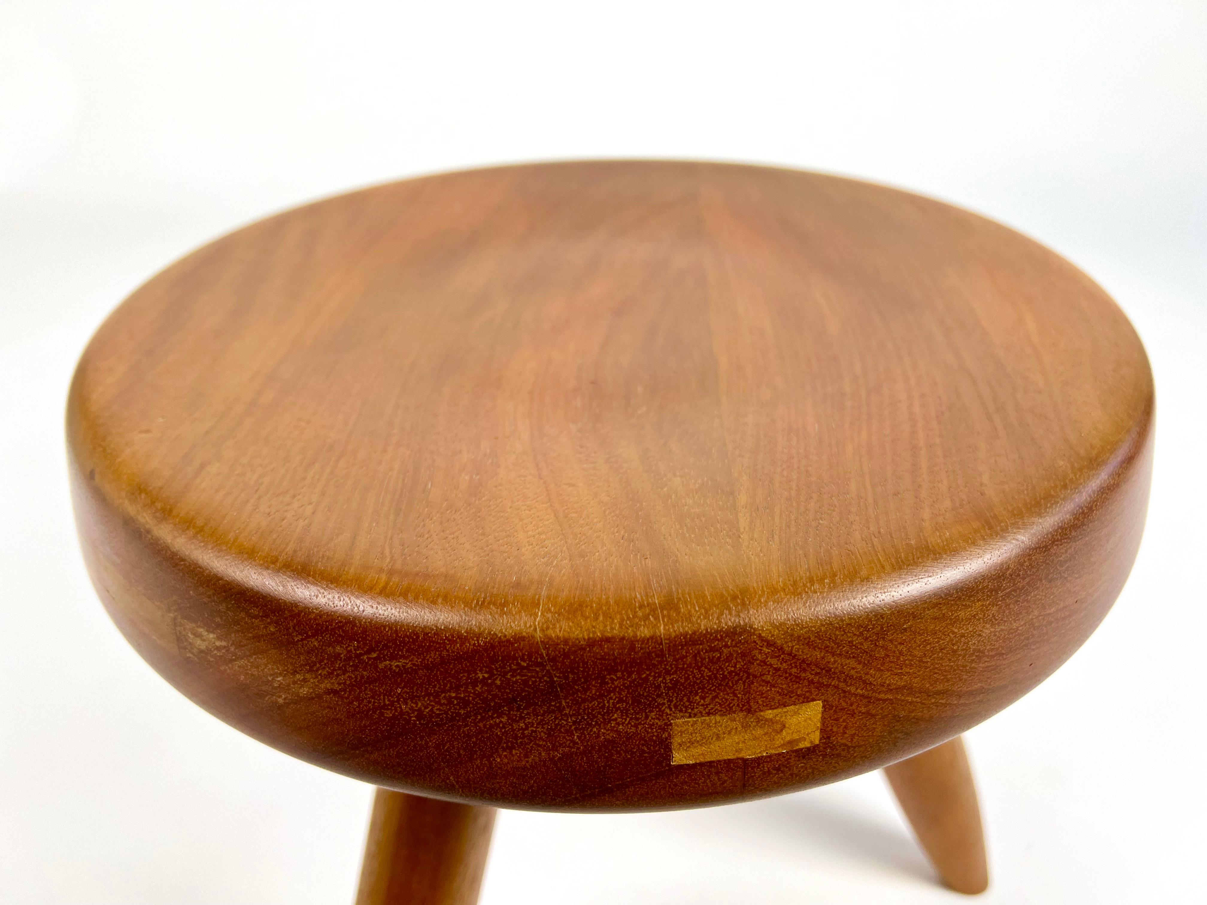 Berger low stool in mahogany, Charlotte Perriand 10