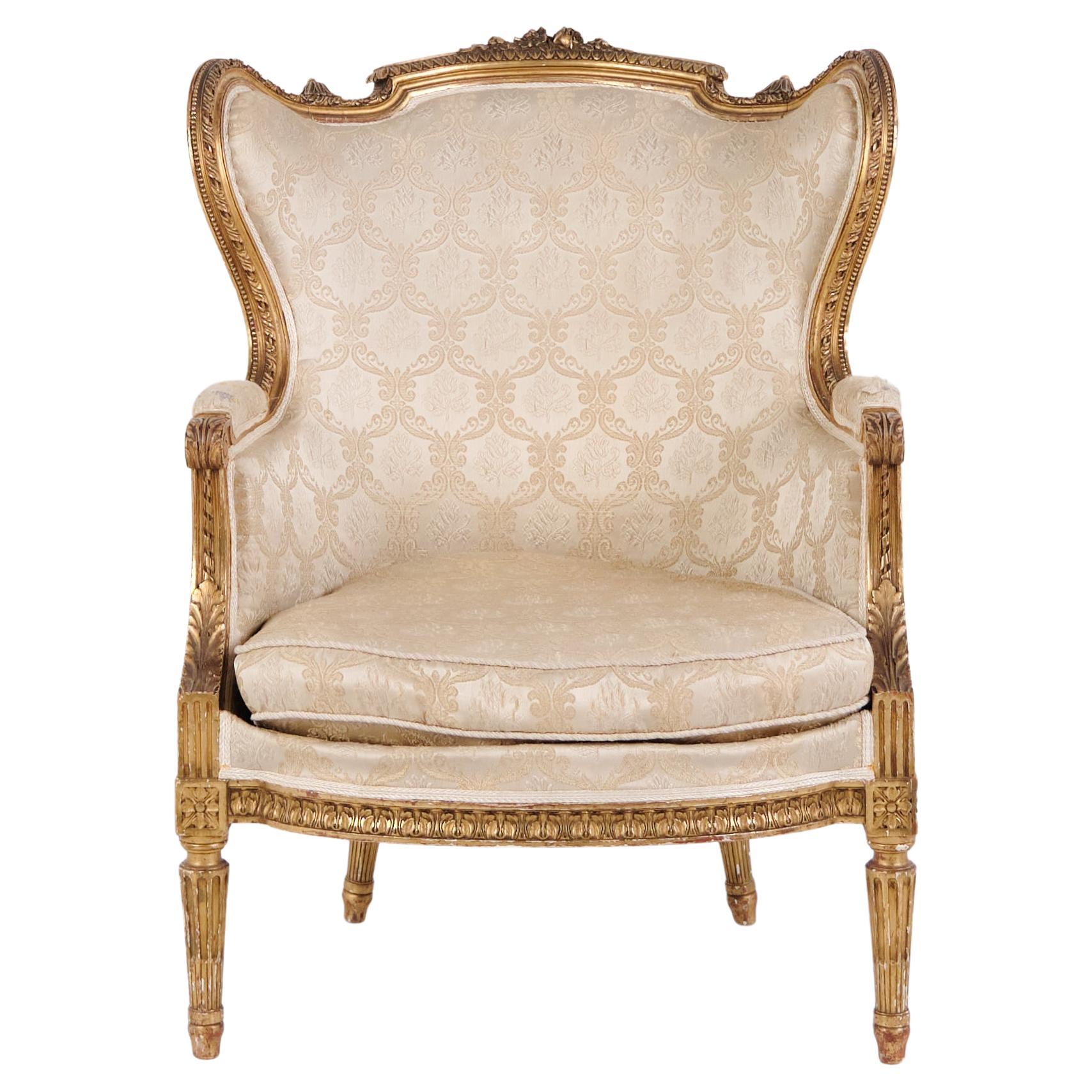 Fauteuil Bergère de style Louis XVI en bois doré et tissu Light de 1860 en vente