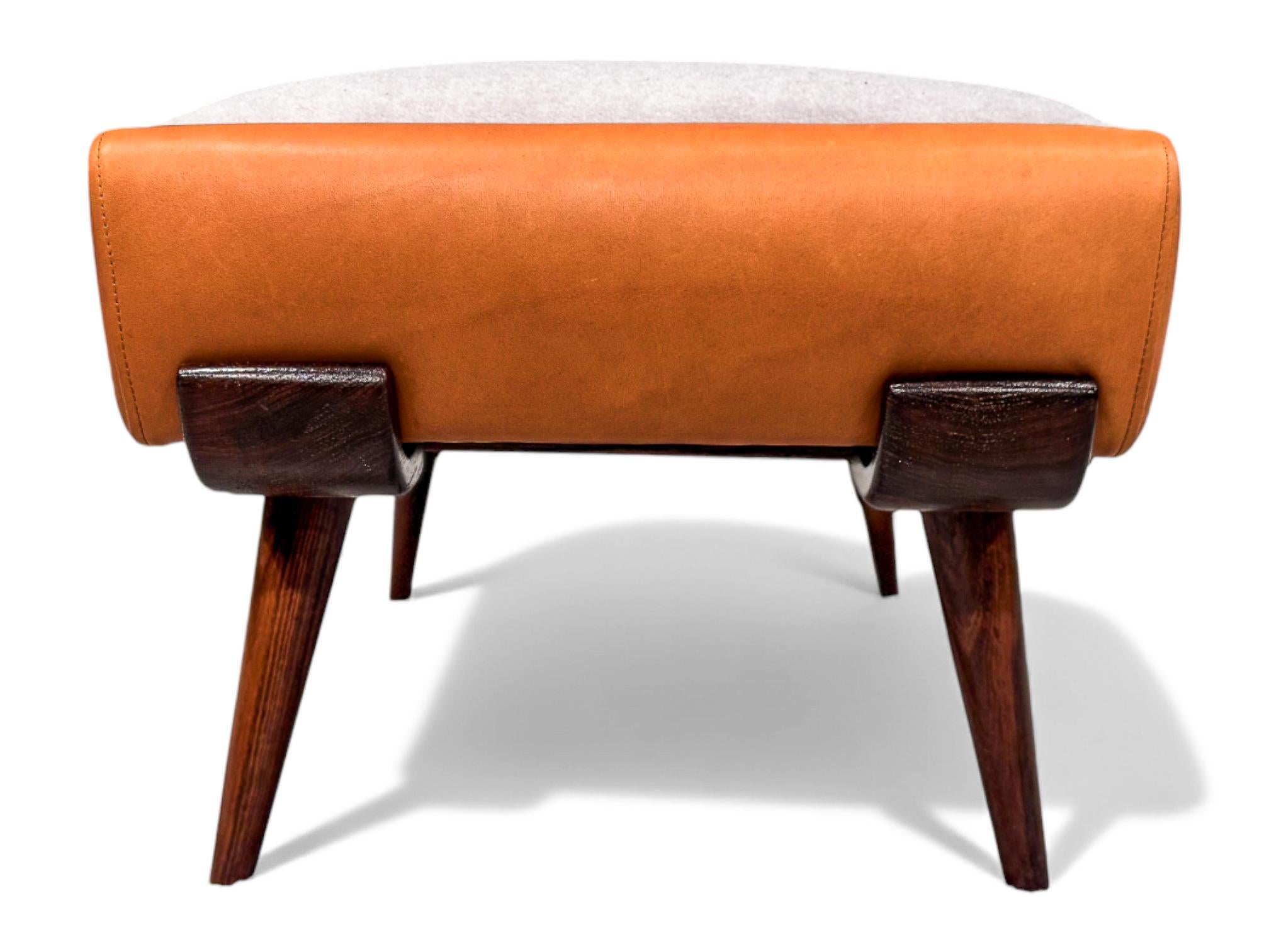 Sillón y otomana Bergere en madera, cuero y mohair, Jorge Zalszupin, años 50 Brasileño en venta