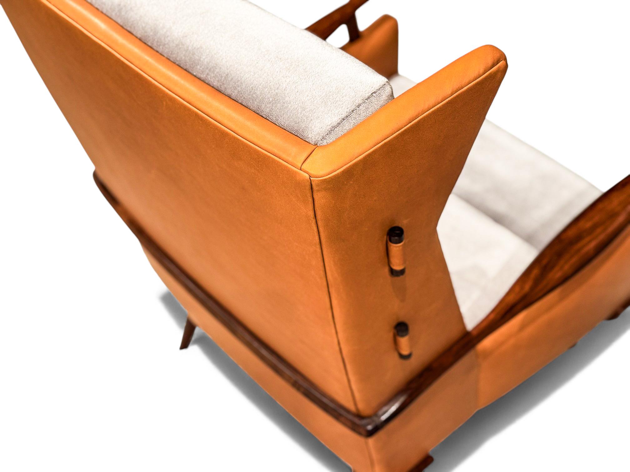 Sillón y otomana Bergere en madera, cuero y mohair, Jorge Zalszupin, años 50 siglo XX en venta