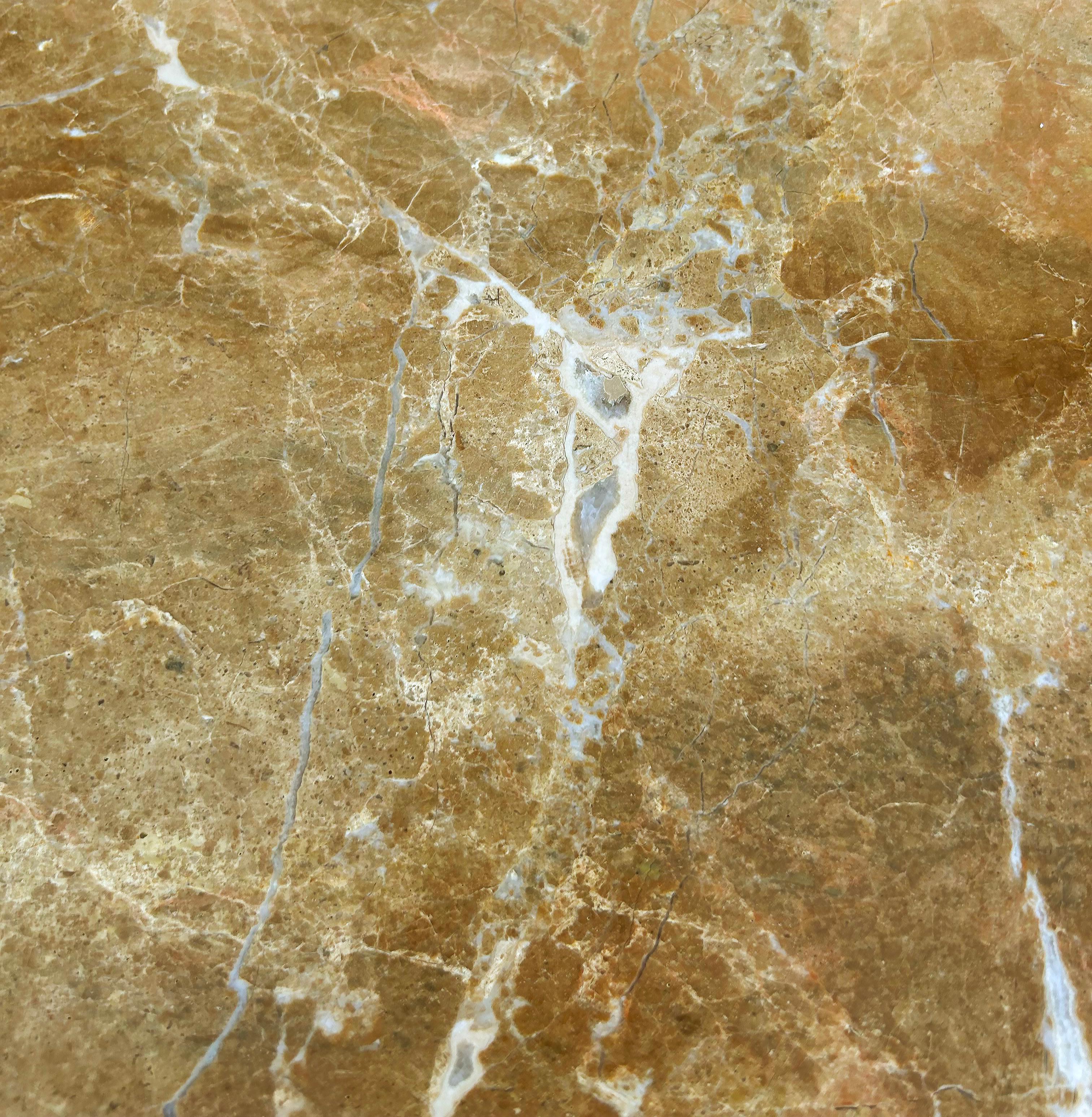 Comò con piano in marmo di Bernhardt Comò notturno con ferramenta in ottone in vendita 3