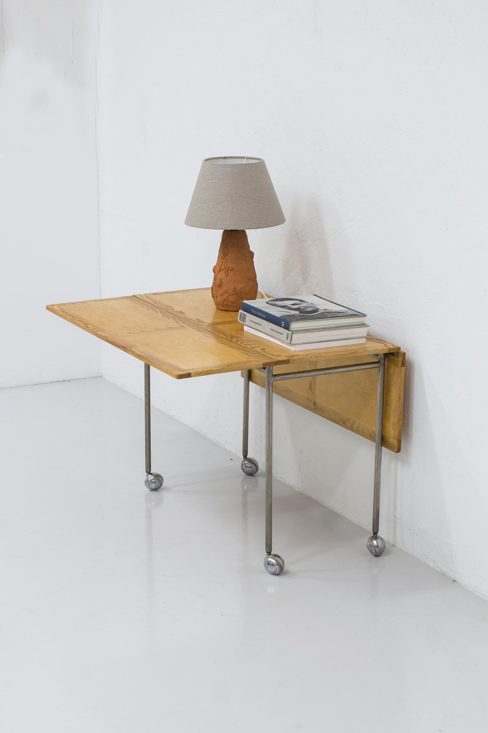 Ausziehbarer Tisch „Berit“ aus Eschenholz von Bruno Mathsson, Schwedische Moderne, 1950er Jahre im Angebot 8