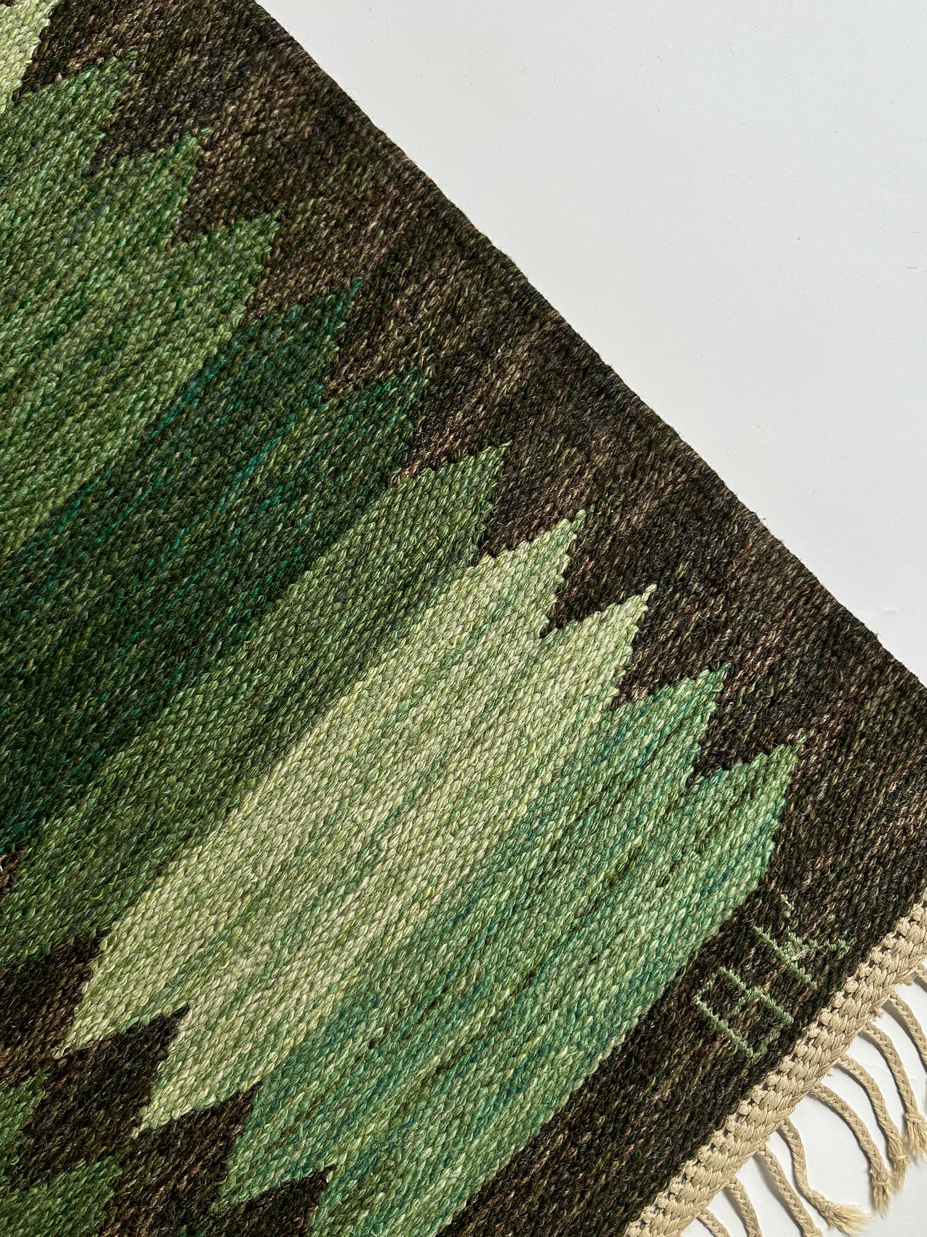 Berit Koenig Woelfer Alfombra de tejido plano Svensk Hemslöjd Viggen Verde en venta 5