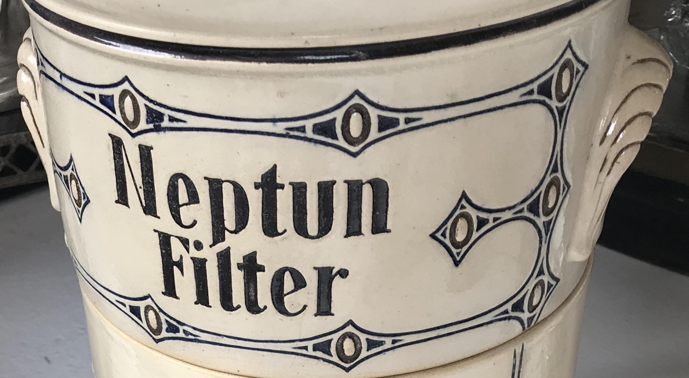 Neptun Filter, Jugendstil, Art Nouveau, Liberty, 1900 In Good Condition For Sale In Ciudad Autónoma Buenos Aires, C