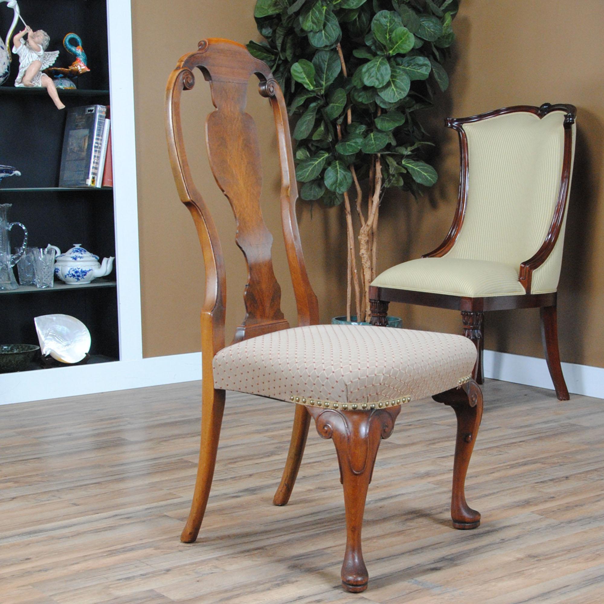 Berkey and Gay Set of 6 Vintage Chairs 8