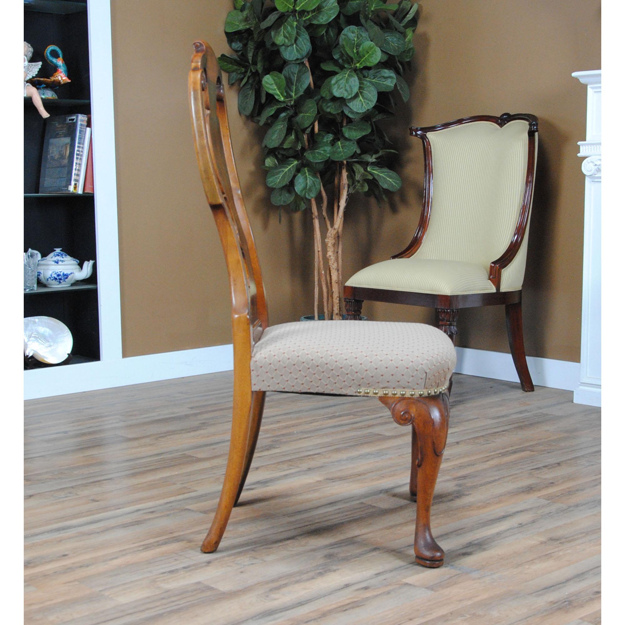 Berkey and Gay Set of 6 Vintage Chairs 13