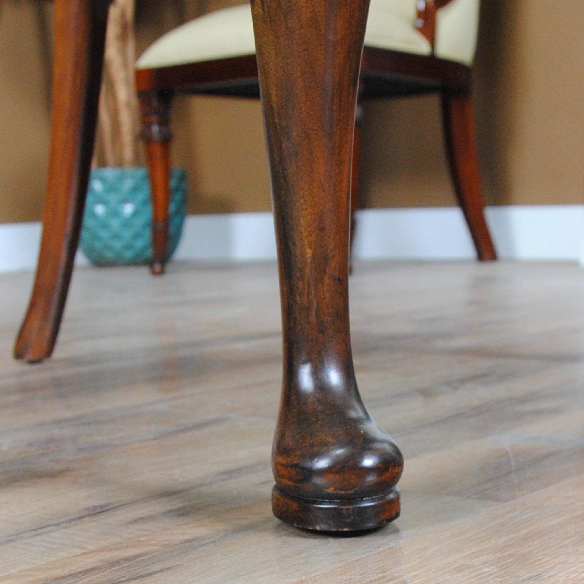 Early 20th Century Berkey and Gay Set of 6 Vintage Chairs For Sale