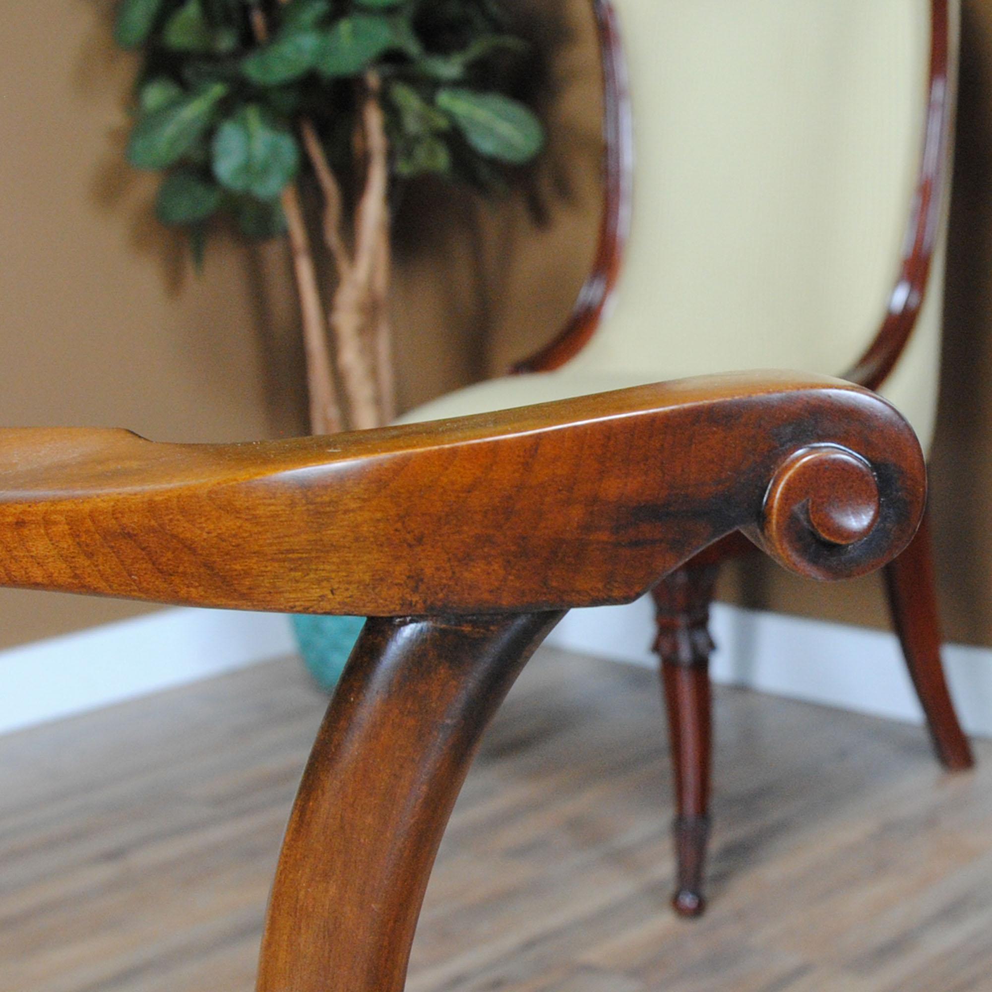 Walnut Berkey and Gay Set of 6 Vintage Chairs For Sale