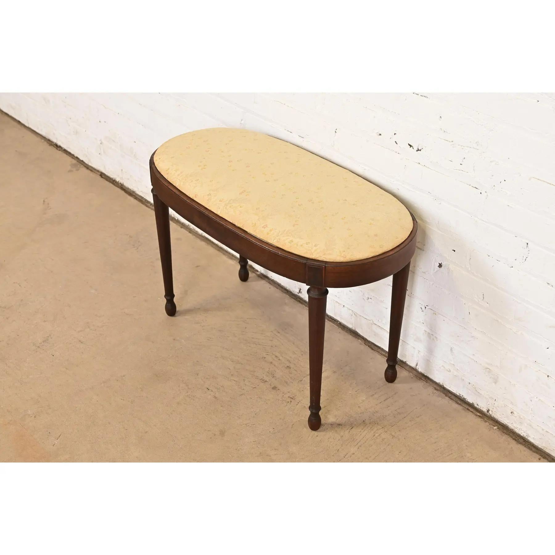 Berkey & Gay Antique French Regency Louis XVI Carved Walnut Vanity Stool In Good Condition For Sale In South Bend, IN