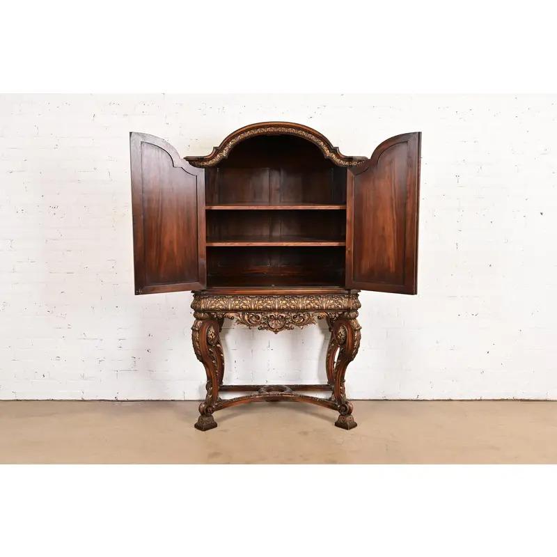 Inizio XX secolo Antico mobile bar giacobino dipinto a mano in stile Berkey & Gay, circa anni '20 in vendita