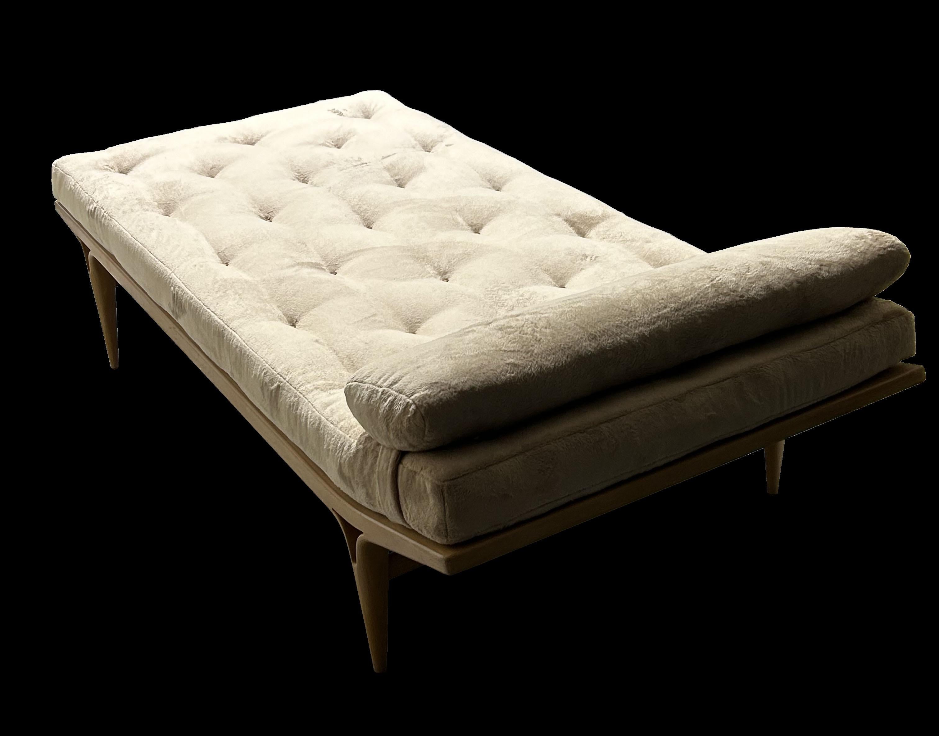 20th Century 'Berlin 57' Daybed by Bruno Mathsson for Firma Karl Mathsson For Sale