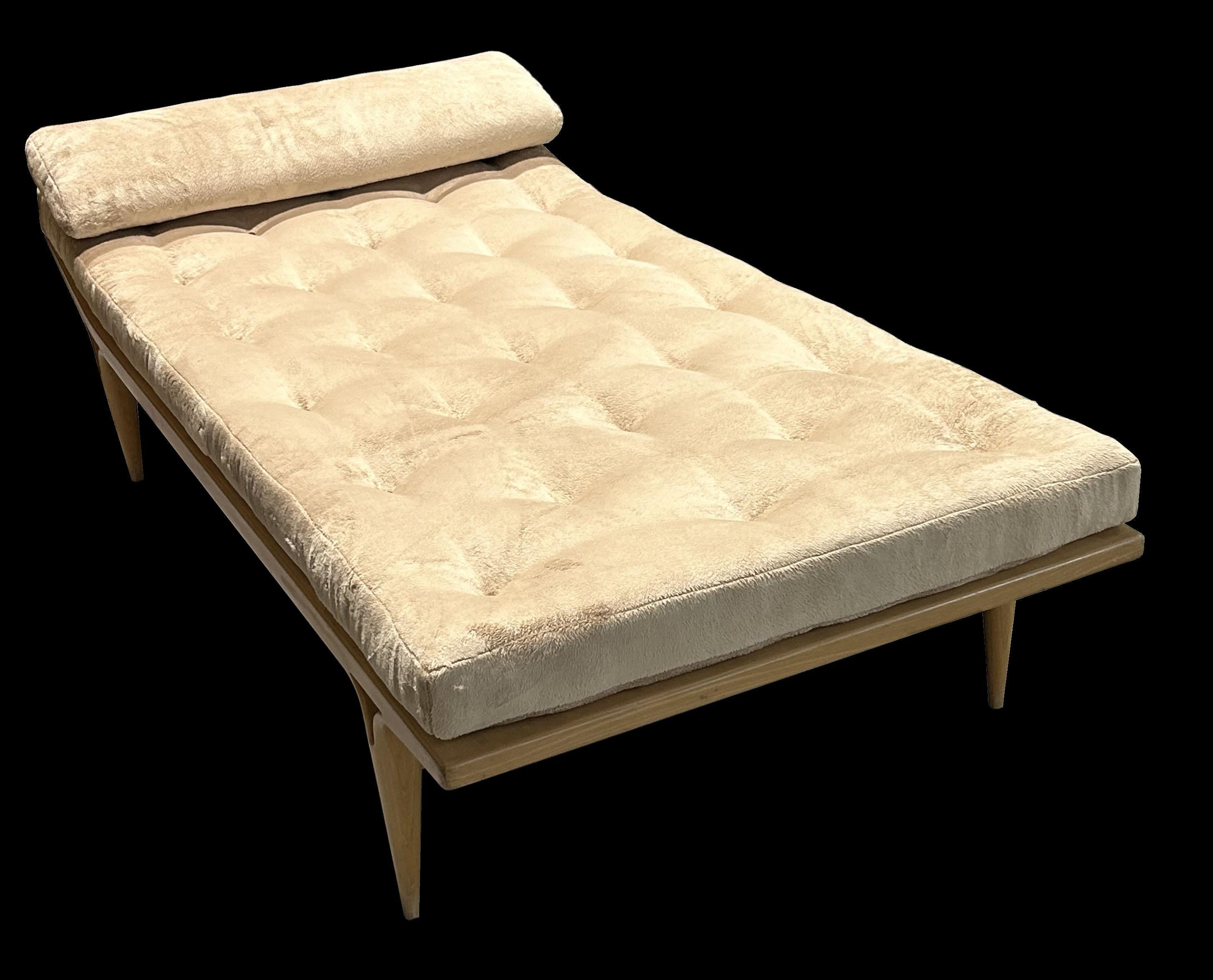 Leather 'Berlin 57' Daybed by Bruno Mathsson for Firma Karl Mathsson For Sale