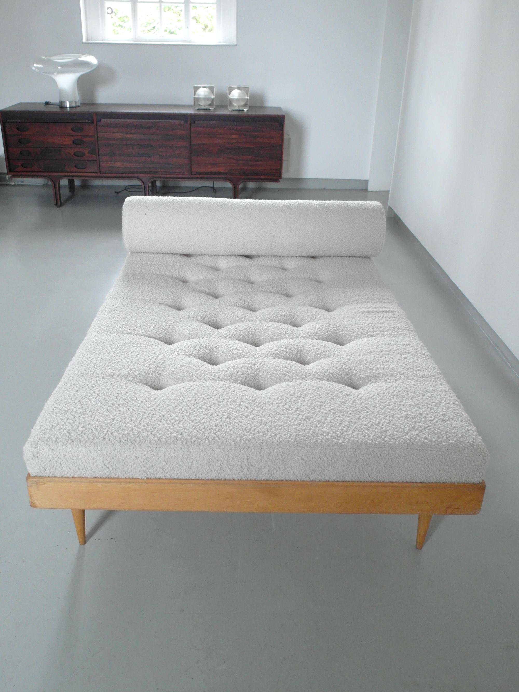 Mid-20th Century Berlin Daybed by Bruno Mathsson, Sweden, 1957