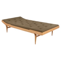 'Berlin' - Daybed in beech by Bruno Mathsson