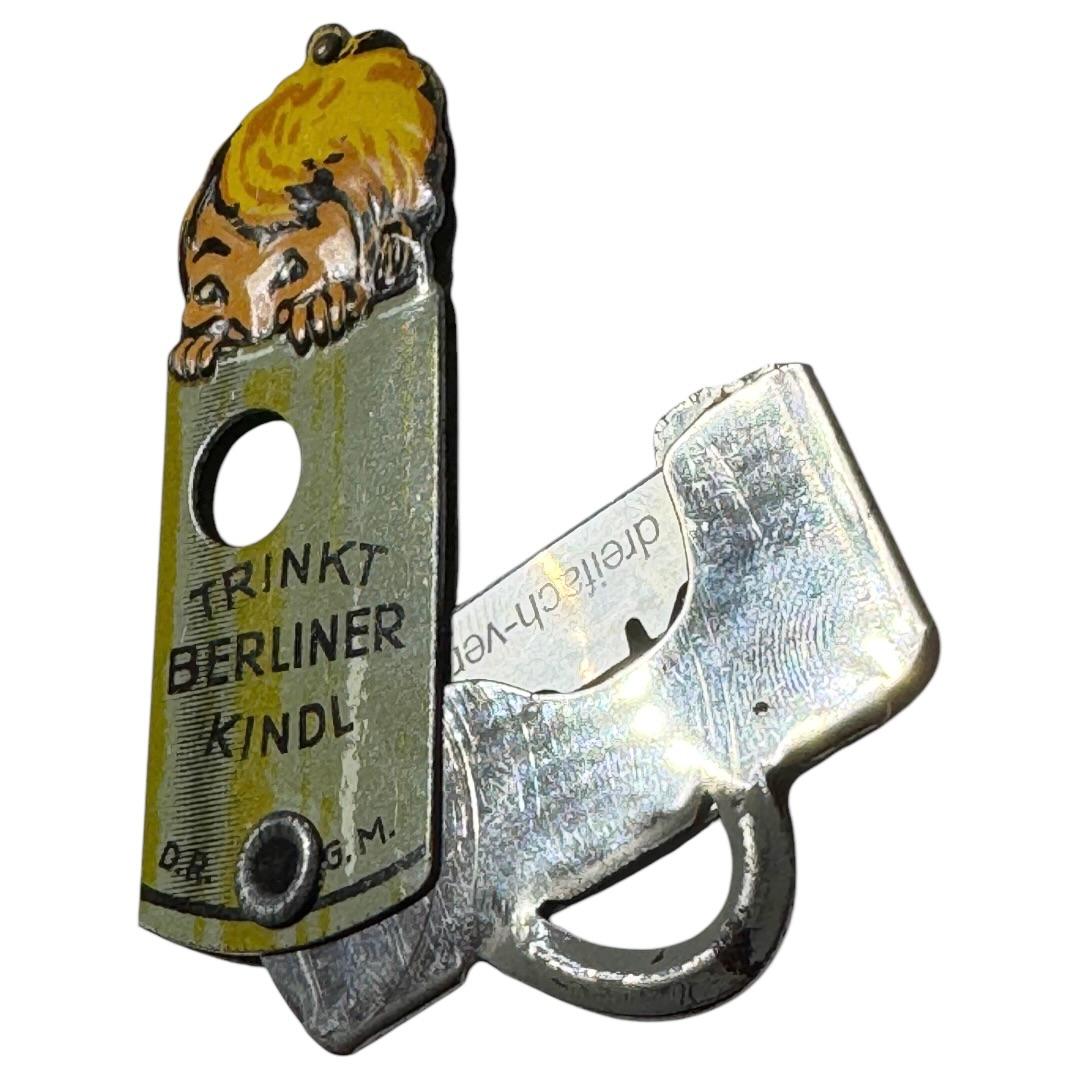 Berlin Kindl Beer Advertising Pocket Cigar Cutter Antique, German, 1930s For Sale 1