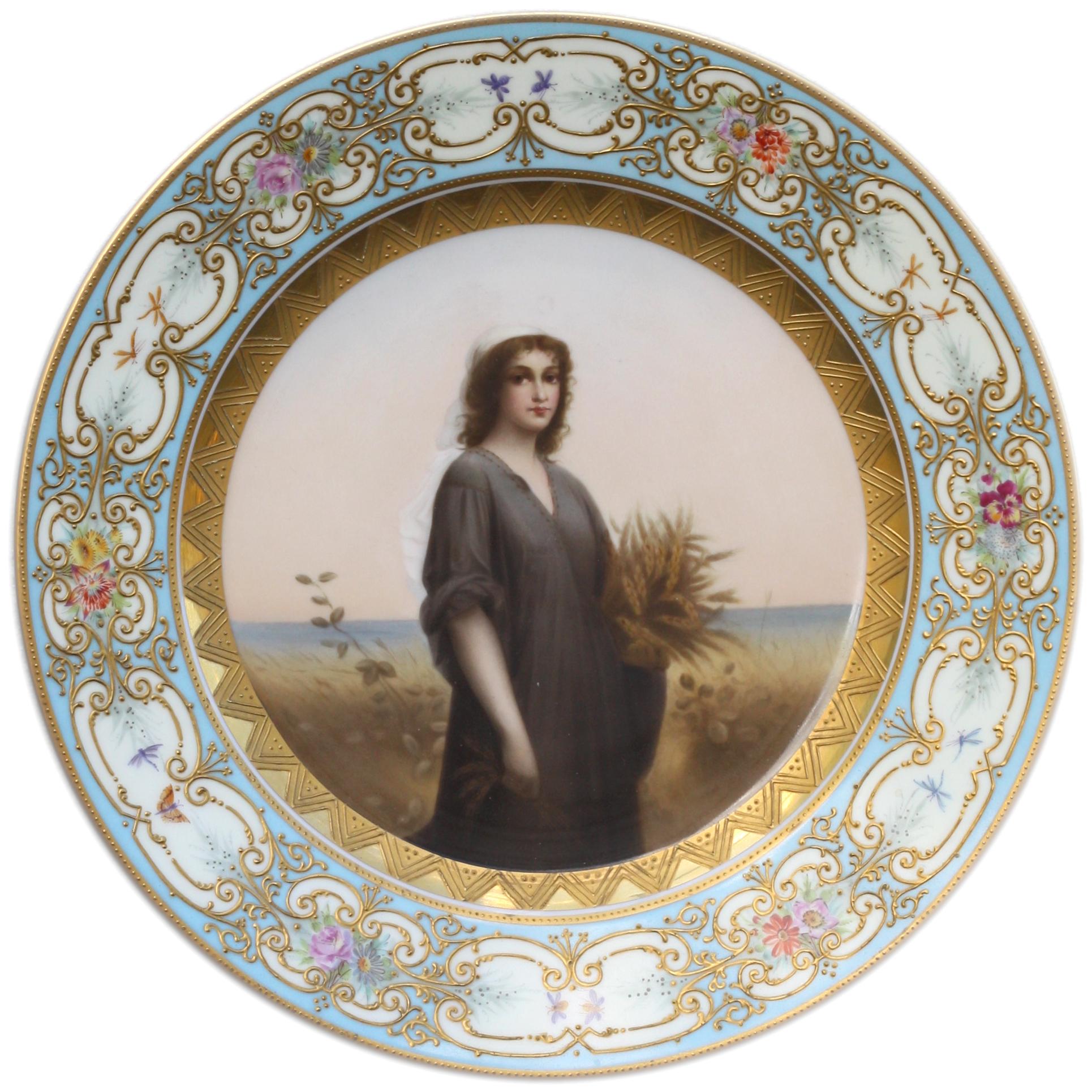 Berlín Pintado y Parcelado; Plato de Gabinete de Porcelana Dorada siglo XX en venta