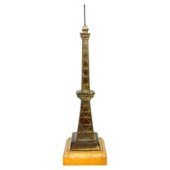 Torre de Radio de Berlín Modelo a escala de latón sobre base de madera, años 30