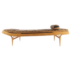 Berlin T303 Daybed by Bruno Mathsson