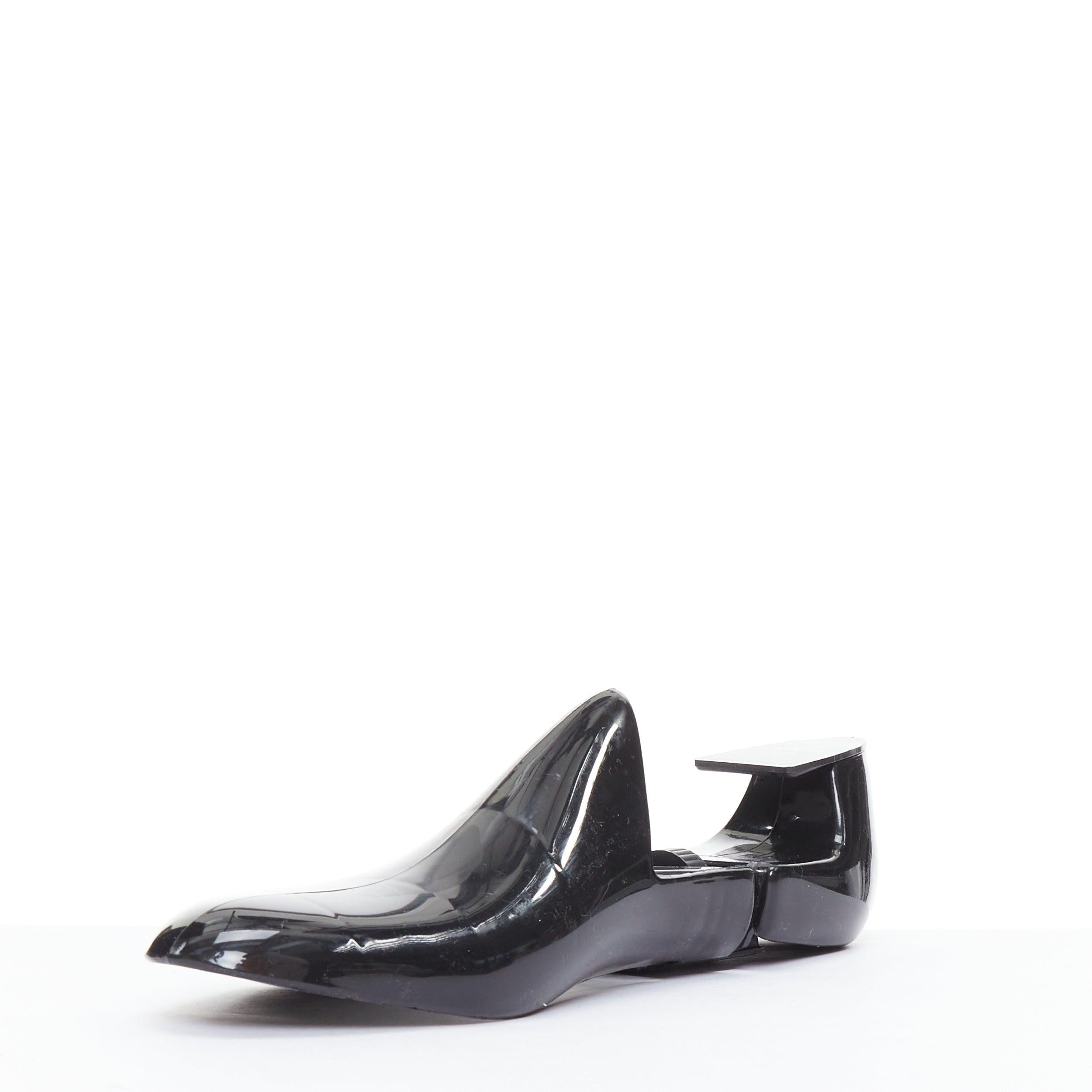 BERLUTI black plastic white logo shoe tree pair EU42 In Fair Condition For Sale In Hong Kong, NT
