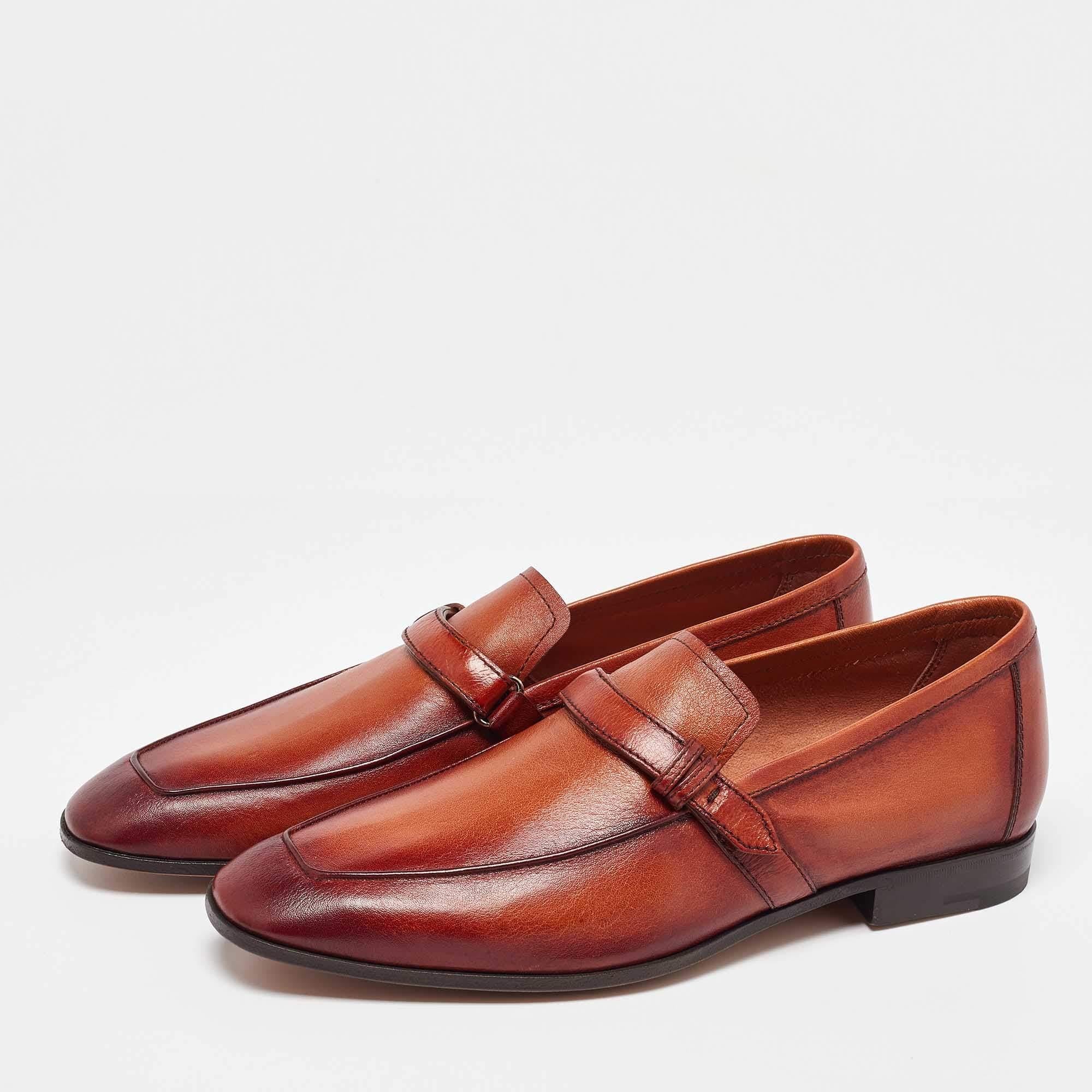 Practical fashionable and durableâ€”these designer loafers are carefully built to be fine companions to your everyday style. They come made using the best materials to be a prized buy.
