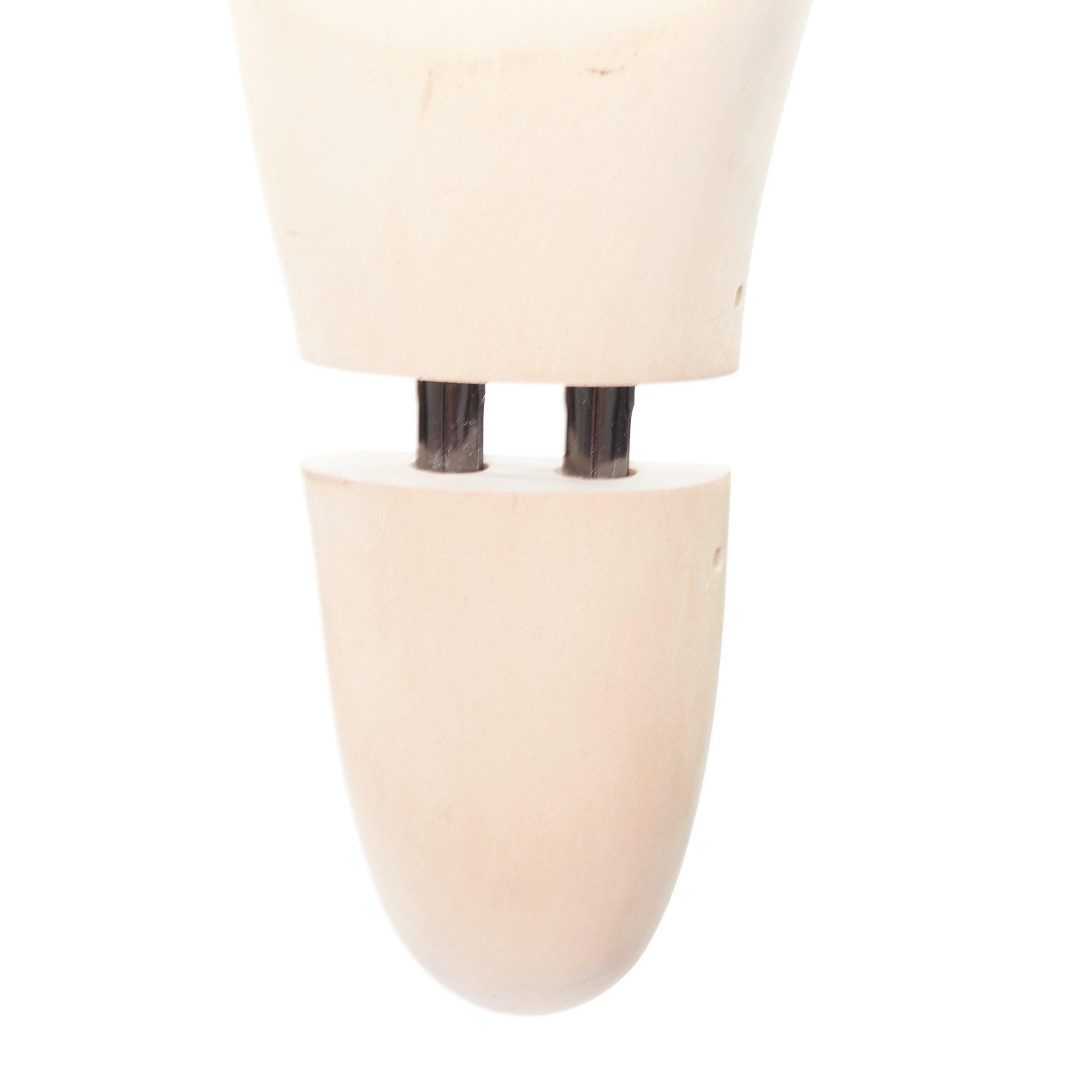 BERLUTI light beige wooden shoe tree pair UK8 EU42 For Sale 3