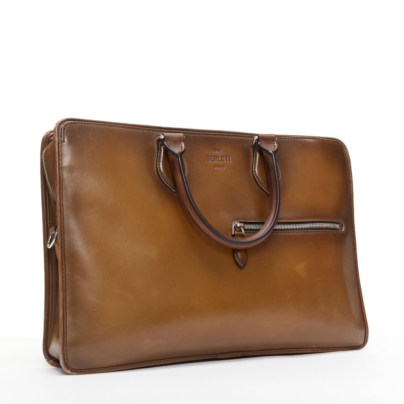 BERLUTI Un Jour brown leather logo zip top handle briefcase In Fair Condition In Hong Kong, NT