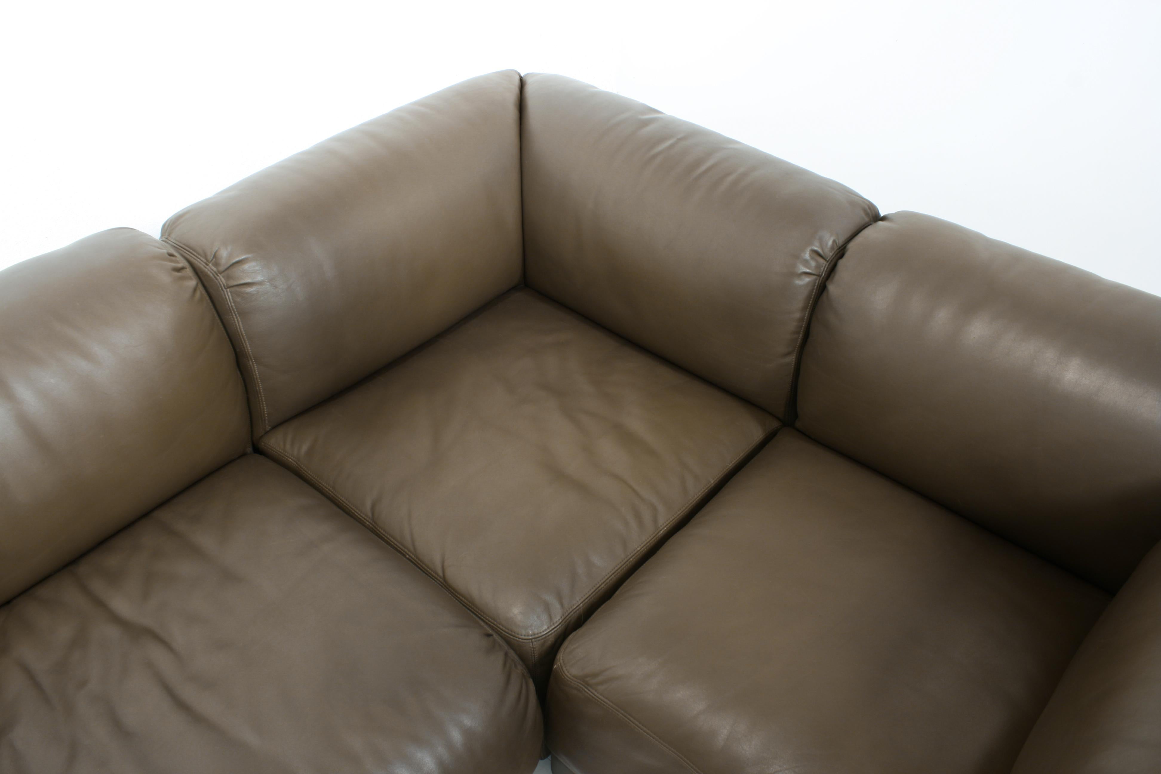 Bermuda Modular Sectional Leather Sofa by Heiner Gölz fr Durlet, 1970s, Set of 5 For Sale 5
