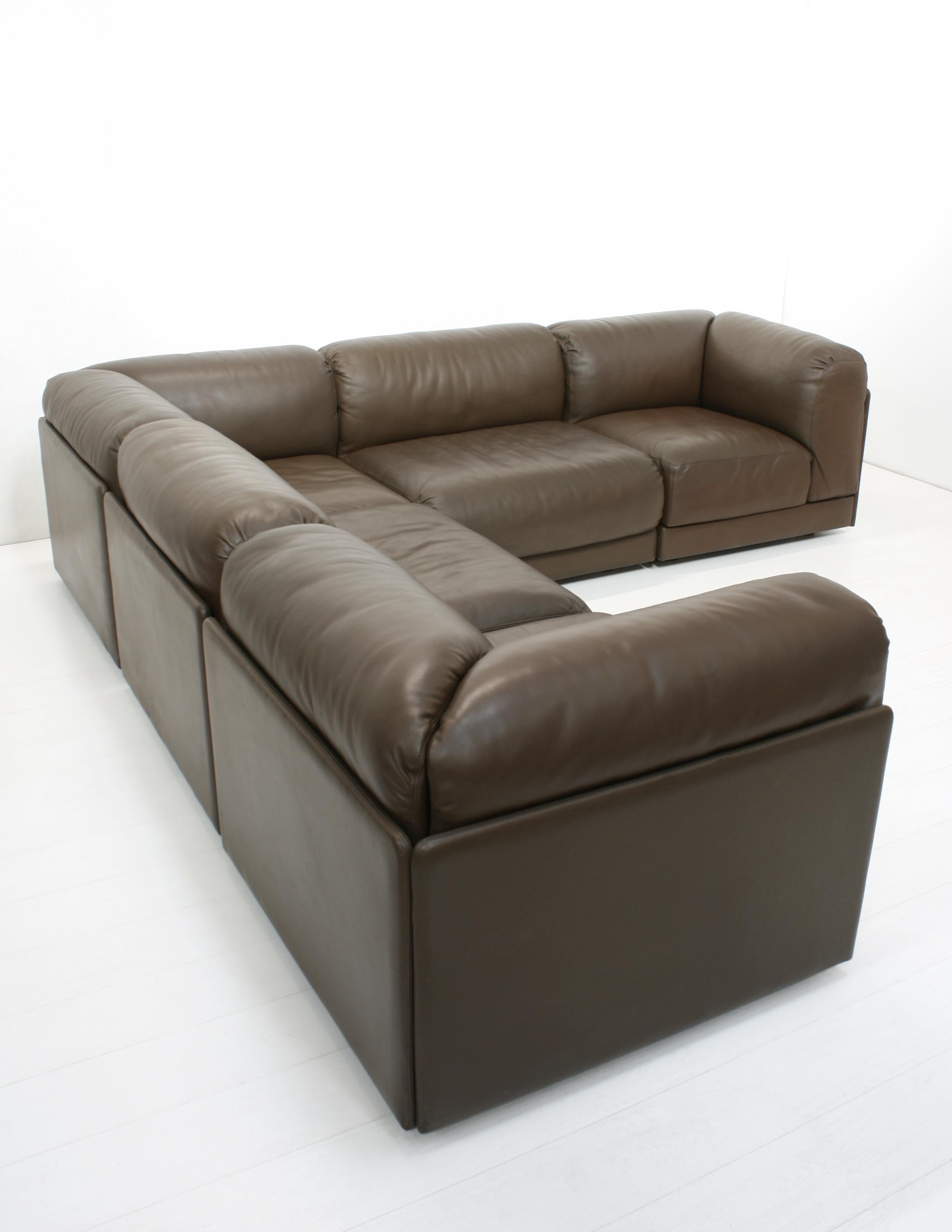 Belgian Bermuda Modular Sectional Leather Sofa by Heiner Gölz fr Durlet, 1970s, Set of 5 For Sale