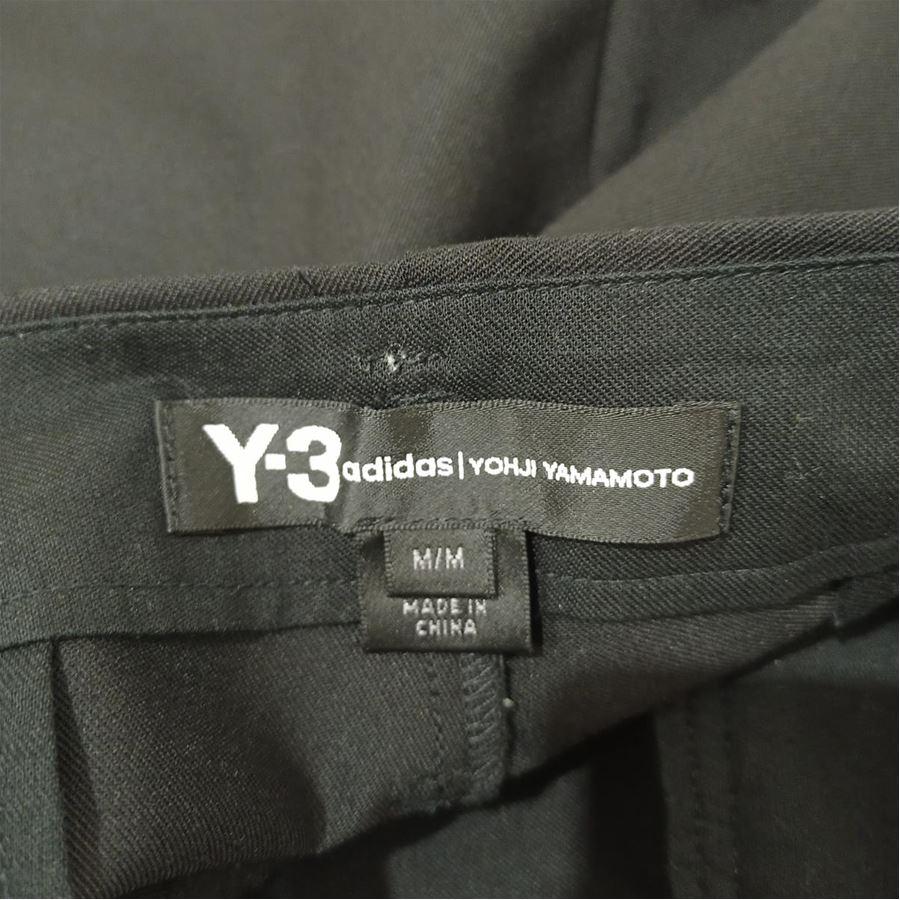Yamamoto short Bermuda Y-3, taille M Excellent état - En vente à Gazzaniga (BG), IT