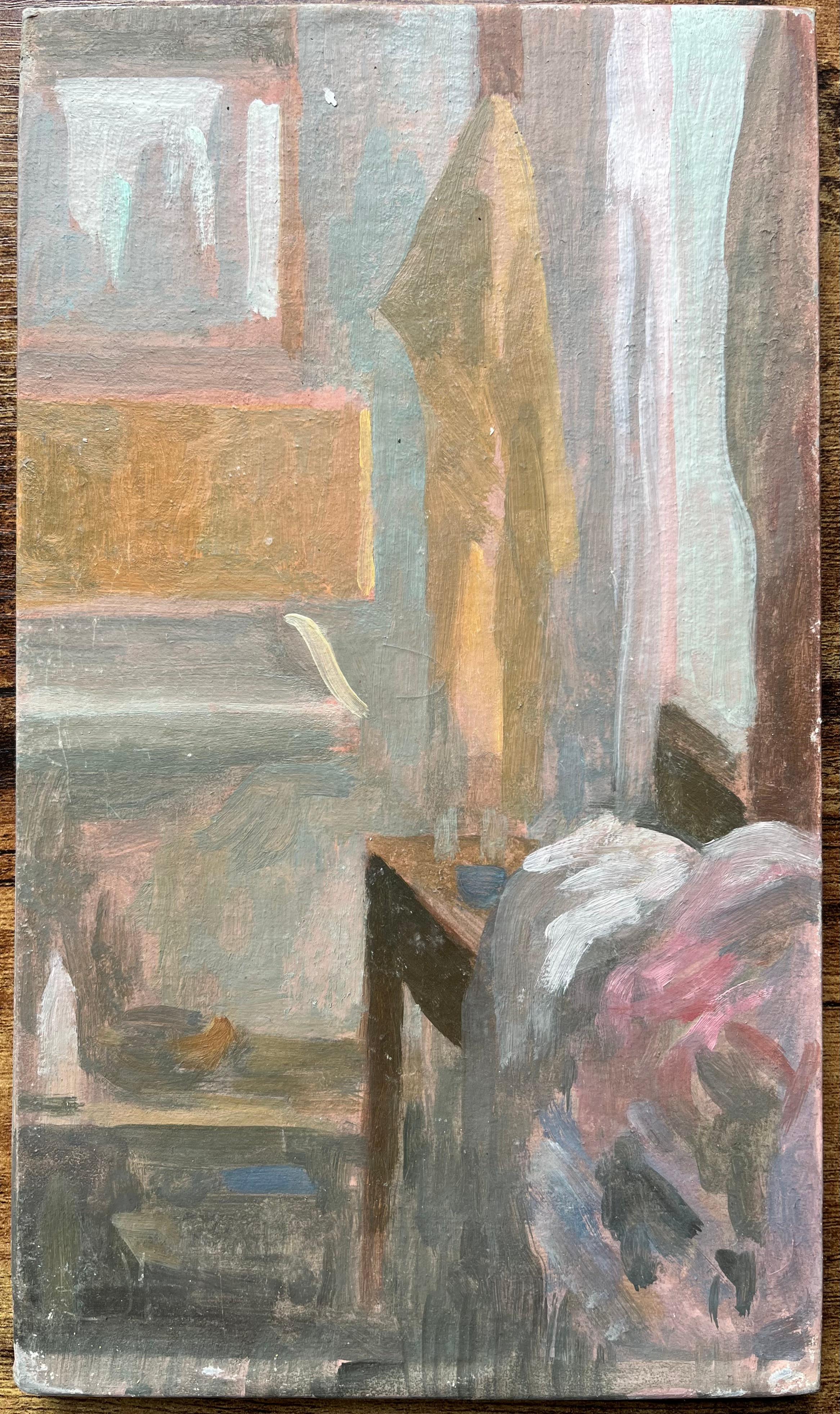 Pintura al óleo impresionista francesa de una escena interior con tela drapeada - Painting de Bernadette Kelly