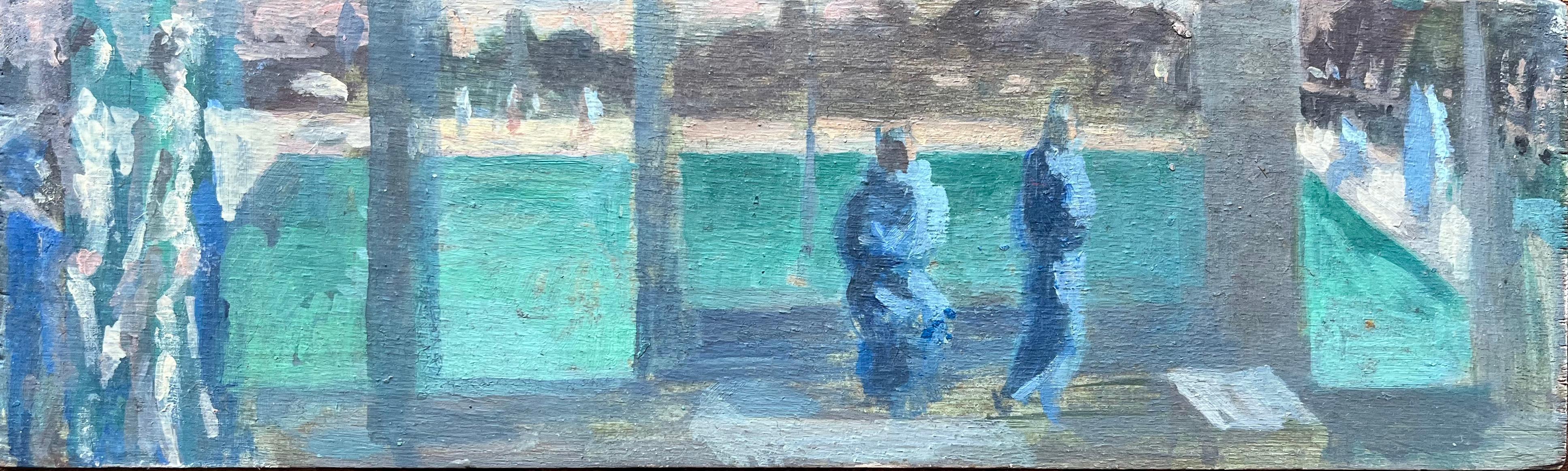 Figurative Painting di Bernadette Kelly - Pittura a olio francese moderna Figure a bordo piscina con interno di una casa a bordo piscina