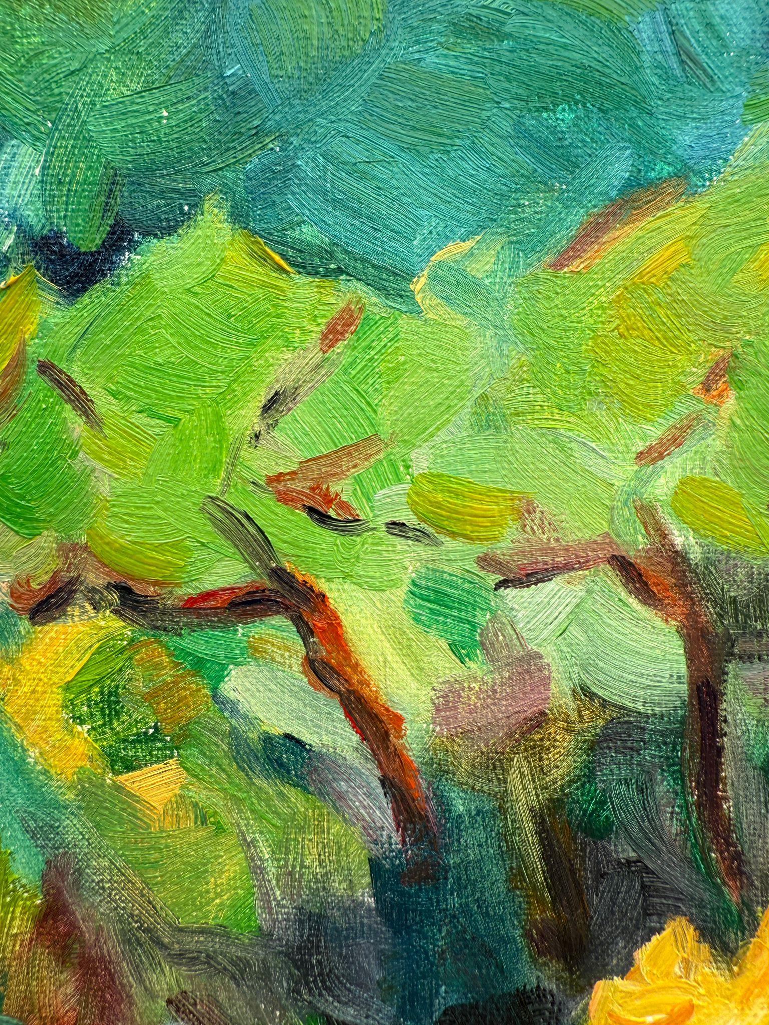 Zeitgenössische provençalische Landschaft in Öl auf Leinwand der niederländischen Künstlerin Bernadette Van Baarsen. Rechts unten signiert und in einem schwarz-silbernen Caisse-Americaine-Rahmen präsentiert.

Dieses lebendige Kunstwerk fängt eine