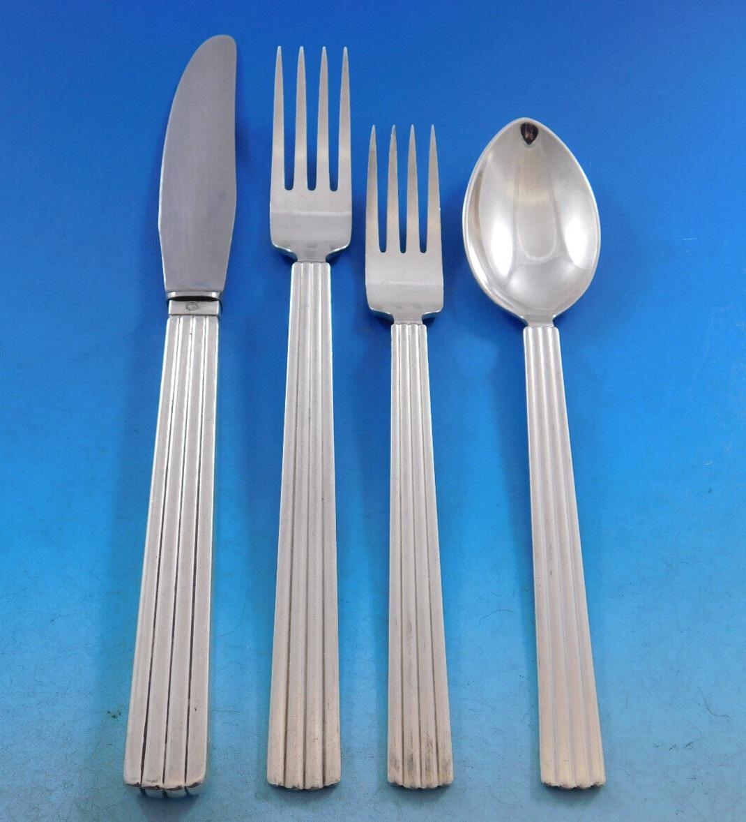 Bernadotte by Georg Jensen Set di posate in argento sterling Servizio da pranzo 135 pezzi in vendita 4