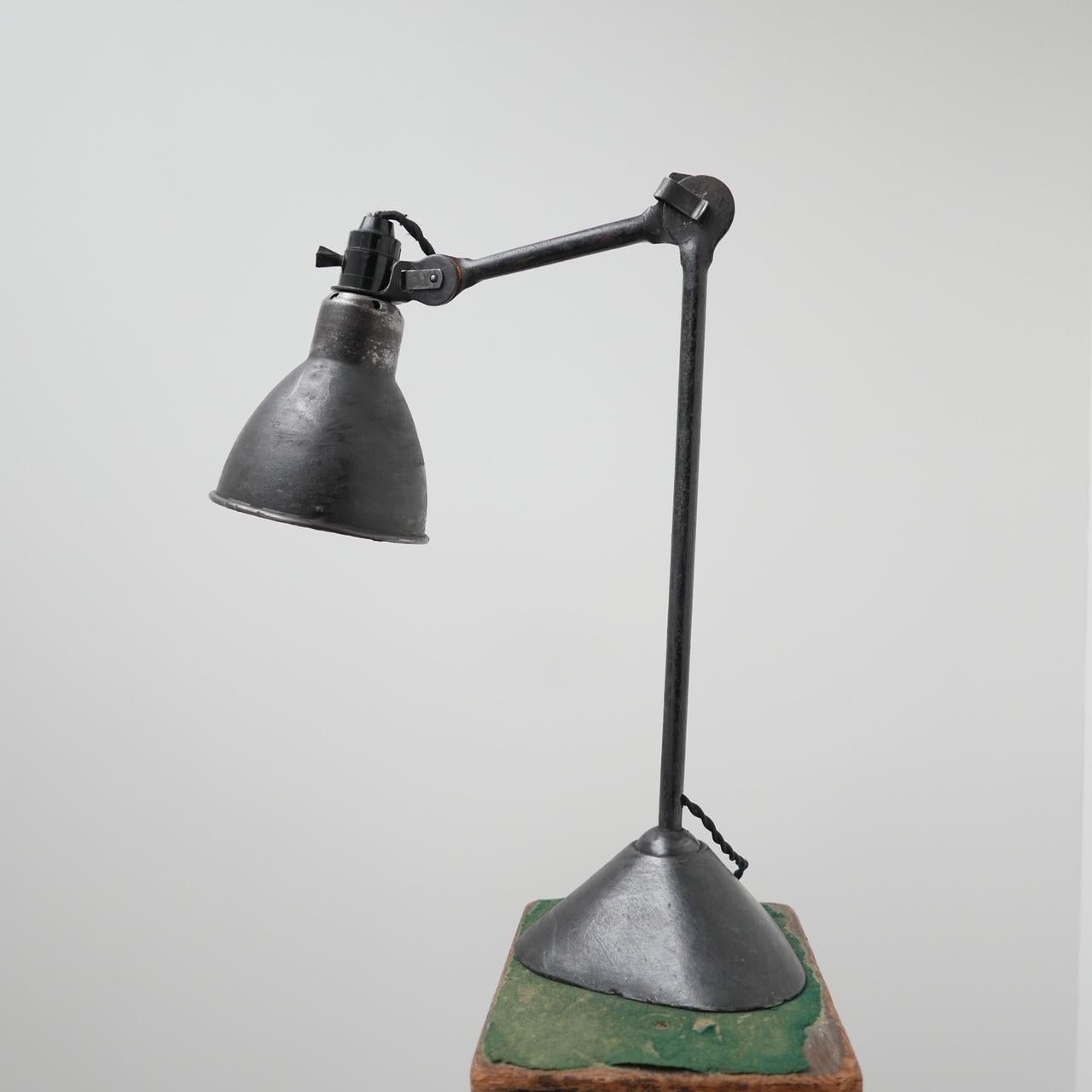 Bauhaus Bernard-Albin Gras Table Lamp Model 205 'Black'