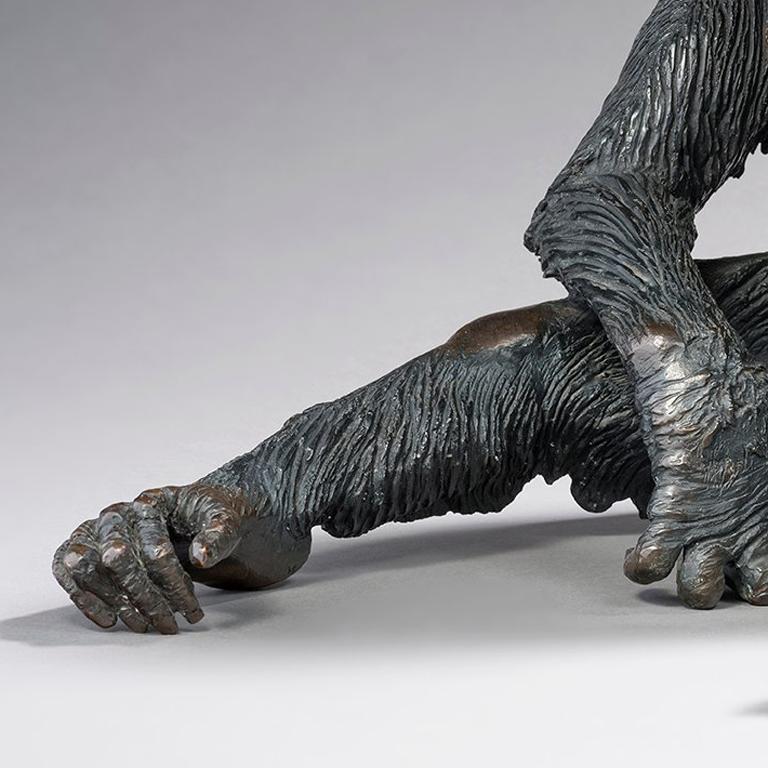 La Guenon - Figurative Sculpture Oro de Bernard & Arnaud Bessoud 