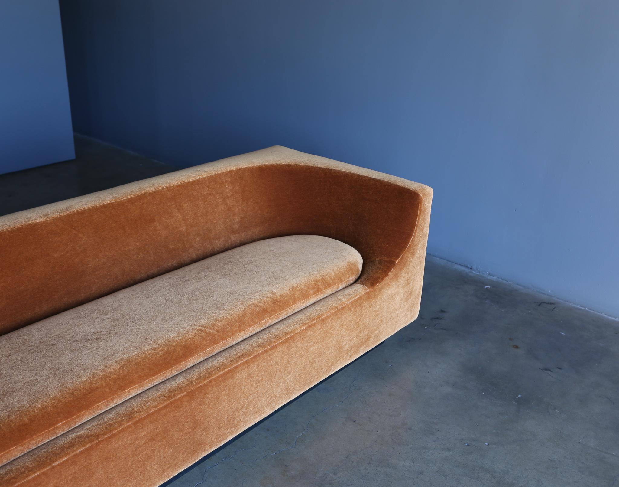 Modern Bernard Govin Elliptique Sofa in Mohair for Saporiti Italia, circa 1965