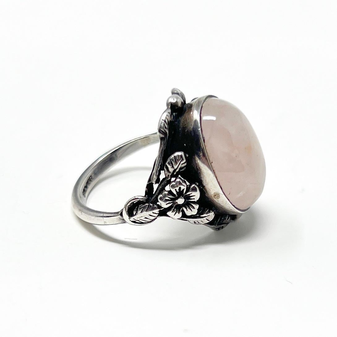 Bernard Instone Attribuito c.1940 Argento e quarzo rosa Vintage Arts and Crafts in vendita 3