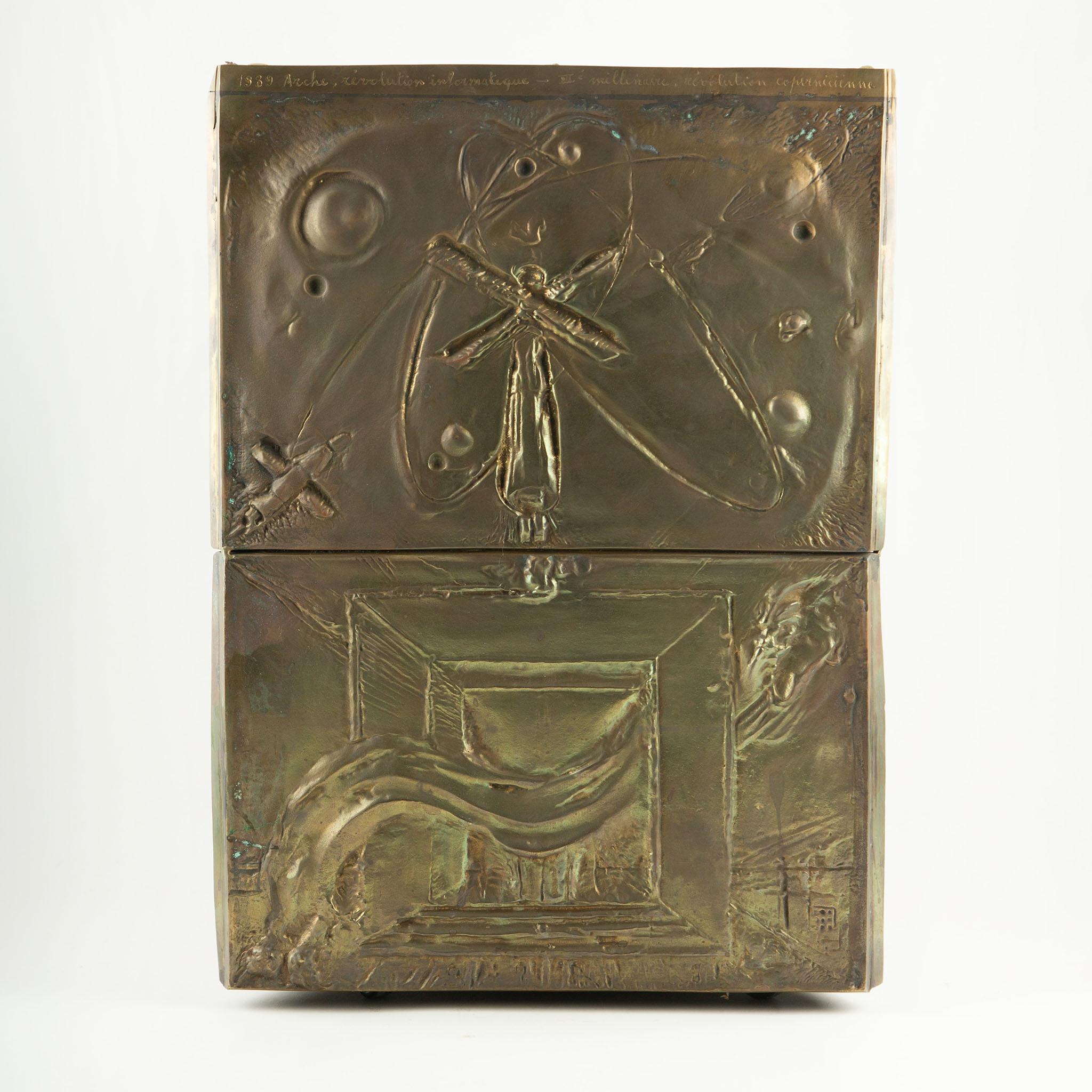 Bernard Jobin Bronze Relief Beistelltische mit Revolutionären und Ginkgo-Motiven (Französisch) im Angebot