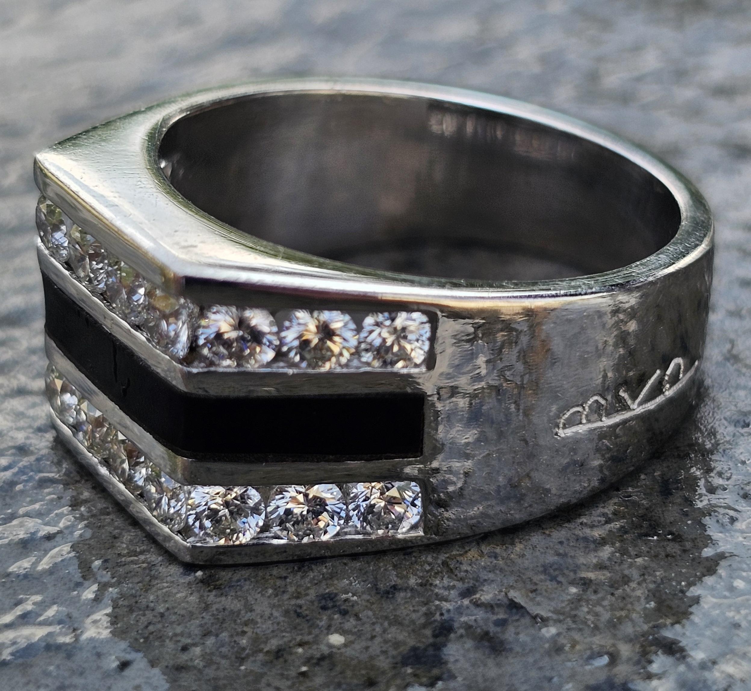 Bernard K.K. Passman Anello da uomo in platino con diamante nero e corallo sz 12 in vendita 6