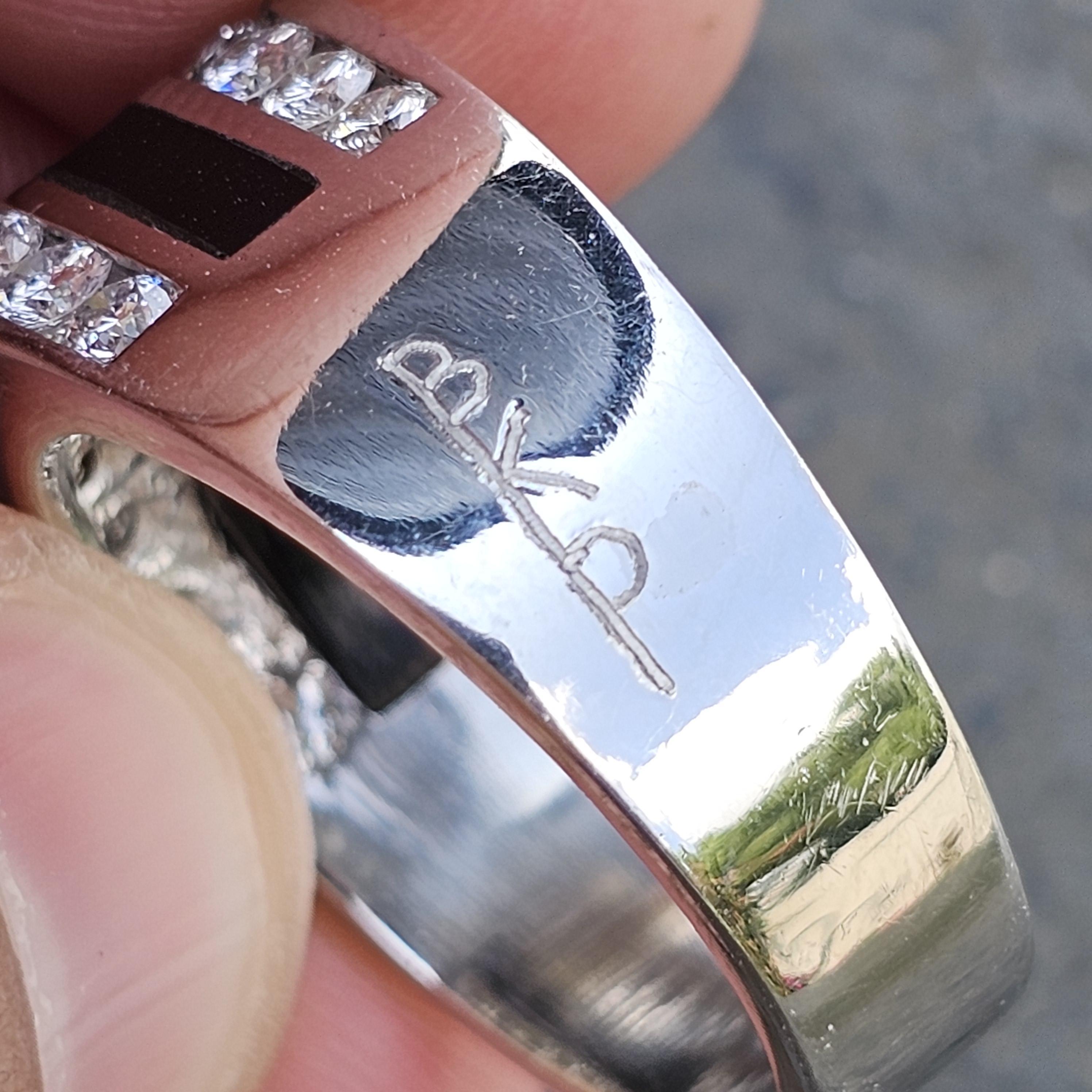 Uomo Bernard K.K. Passman Anello da uomo in platino con diamante nero e corallo sz 12 in vendita