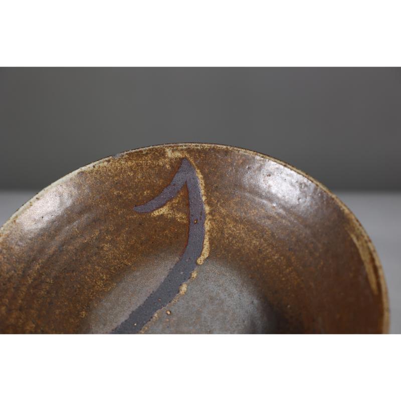 Bernard Leach attr St Ives Pottery. A Japanese inspired reduced stoneware bowl. For Sale 2