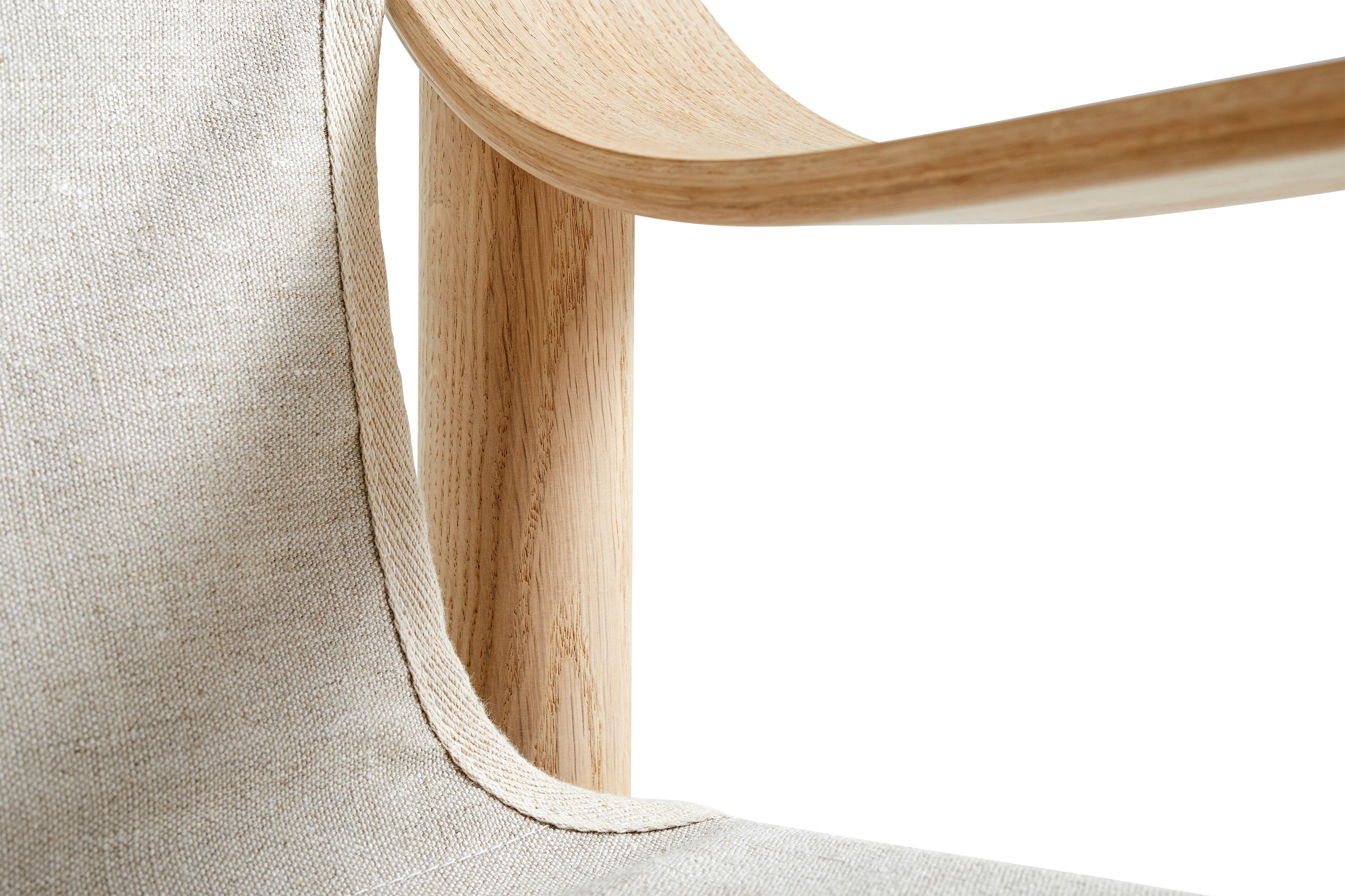 Bernard Lounge Chair - WB Lacquer Solid Oak/ Raw Canvas di Shane Schneck per HAY In condizioni Nuovo in vendita a Dubai, AE