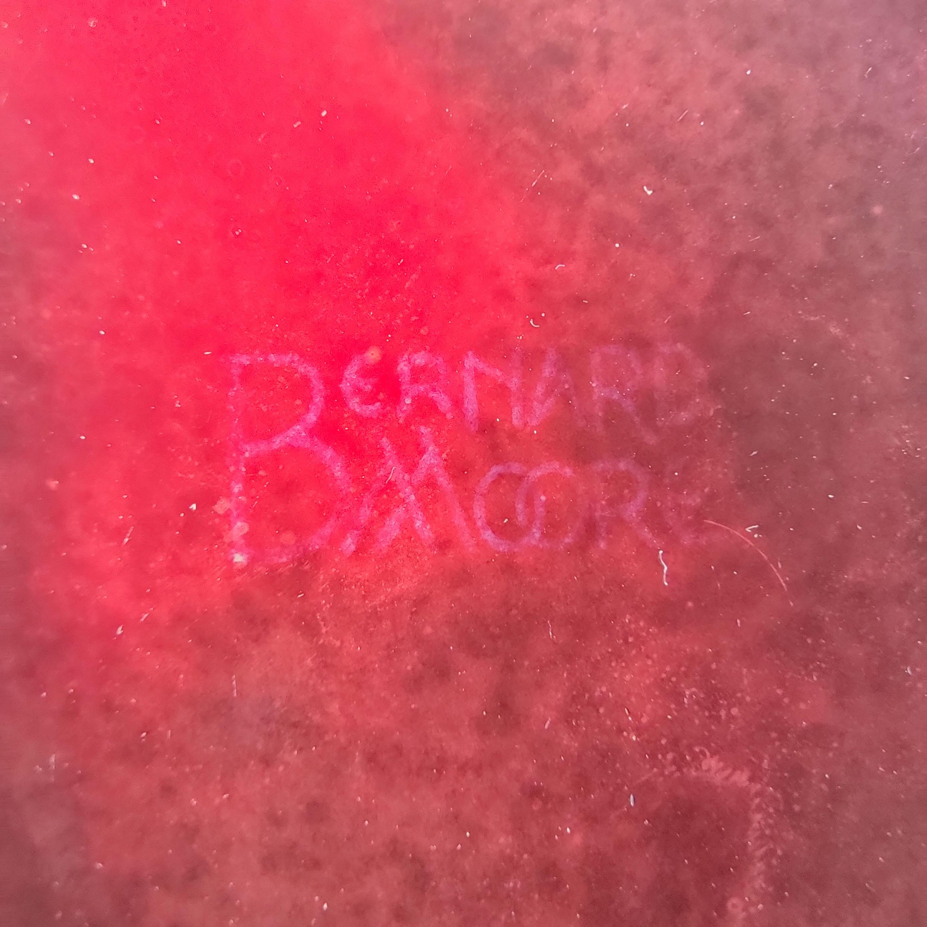 Bernard Moore. Un vaso rosso Flambe decorato con un drago in stile giapponese. in vendita 9