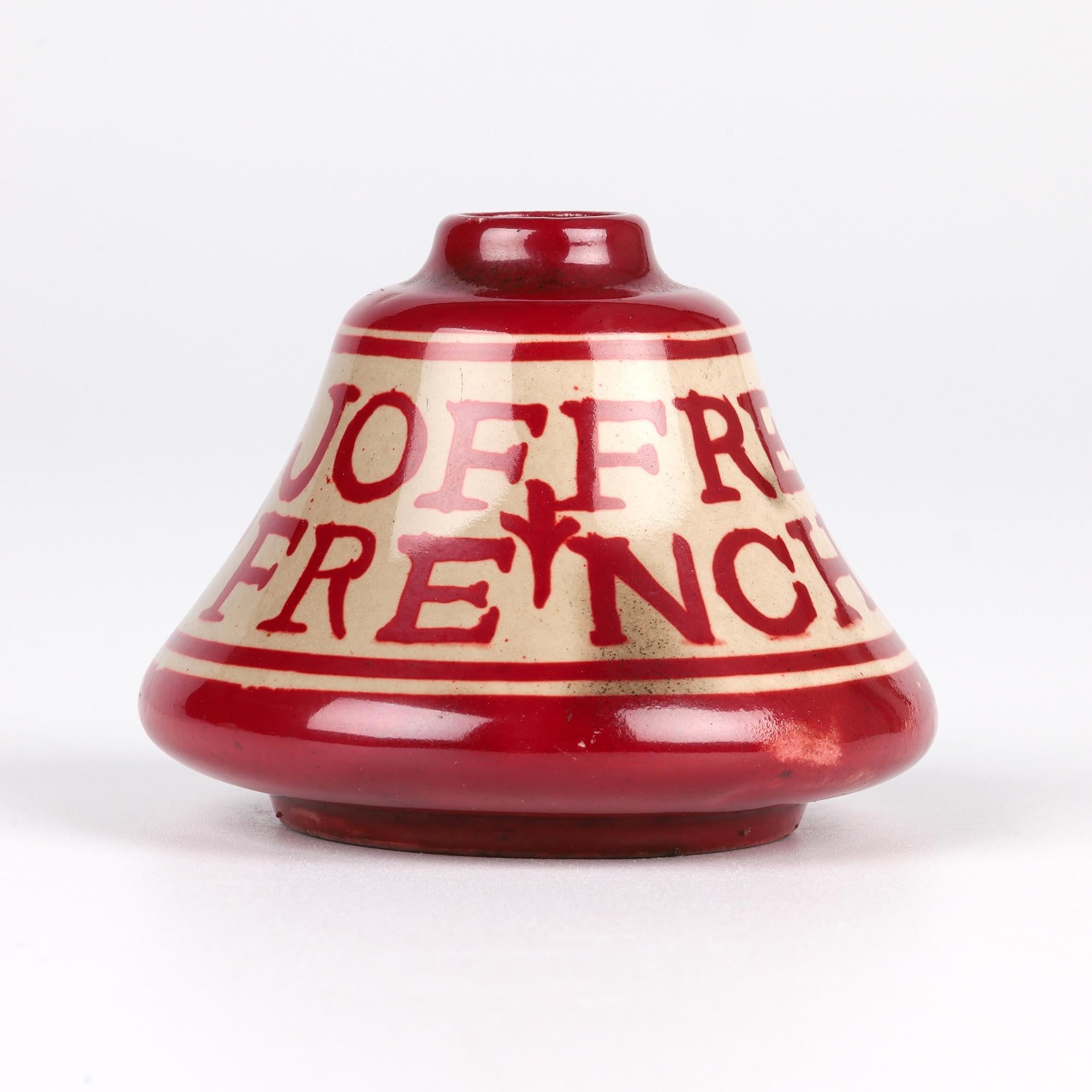 Inglese Bernard Moore Raro vaso commemorativo del Generale Joffre a lustro rosso in vendita
