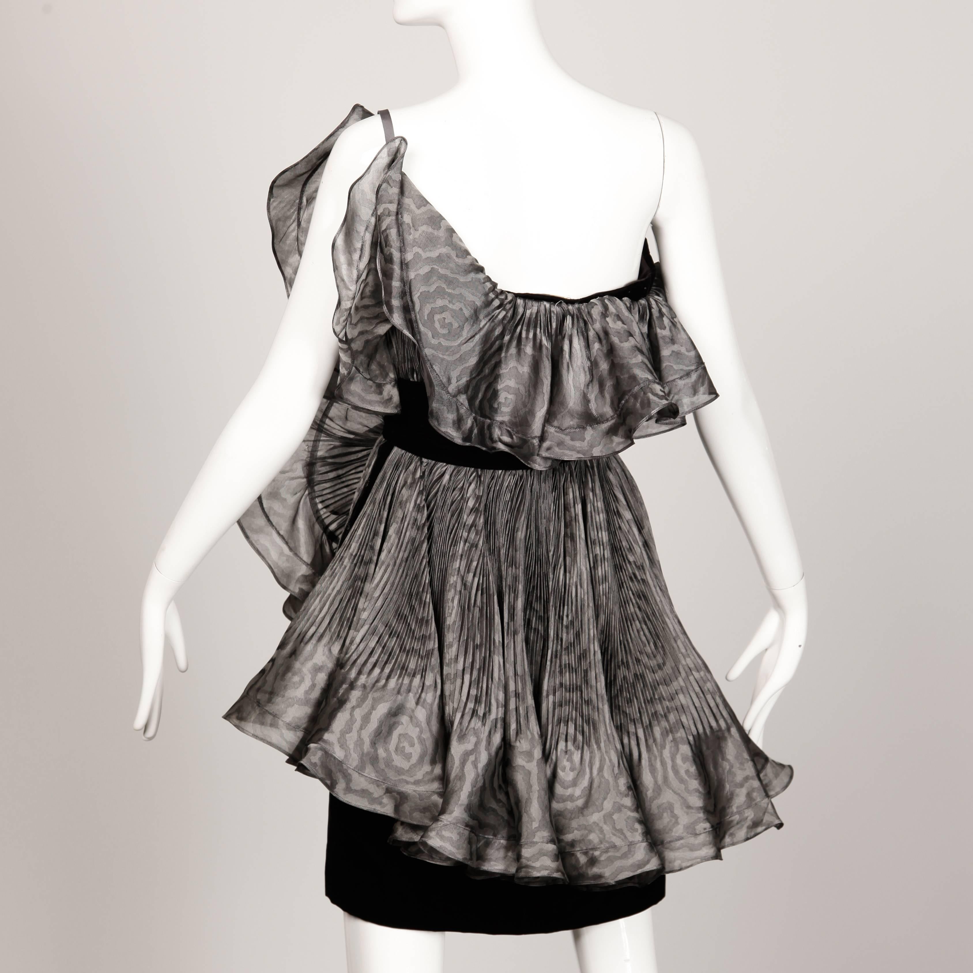 Bernard Perris Vintage Avant Garde Dress- 1980s in vendita 2