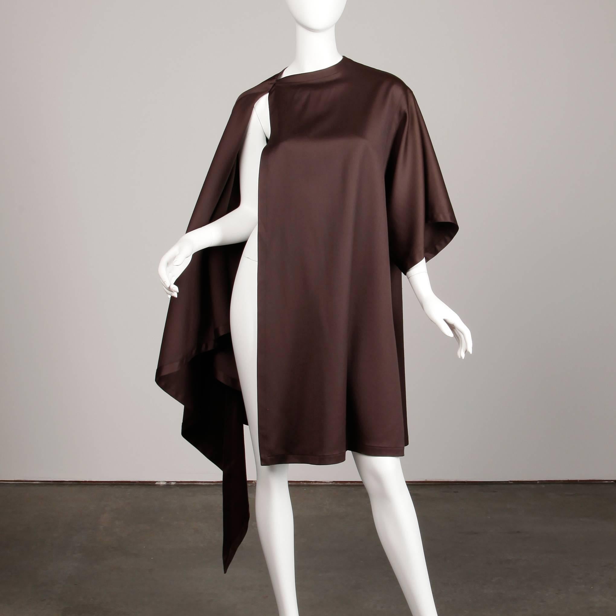 Bernard Perris Vintage Brown Wool / Silk Avant Garde Cape Coat, 1980s  For Sale 6