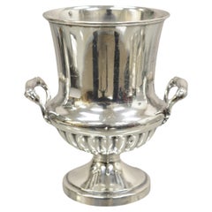 Bernard Rice's Sons 7125 Victorian Silver Plated Small Trophy Cup Bucket Chiller (petit trophée en métal argenté)