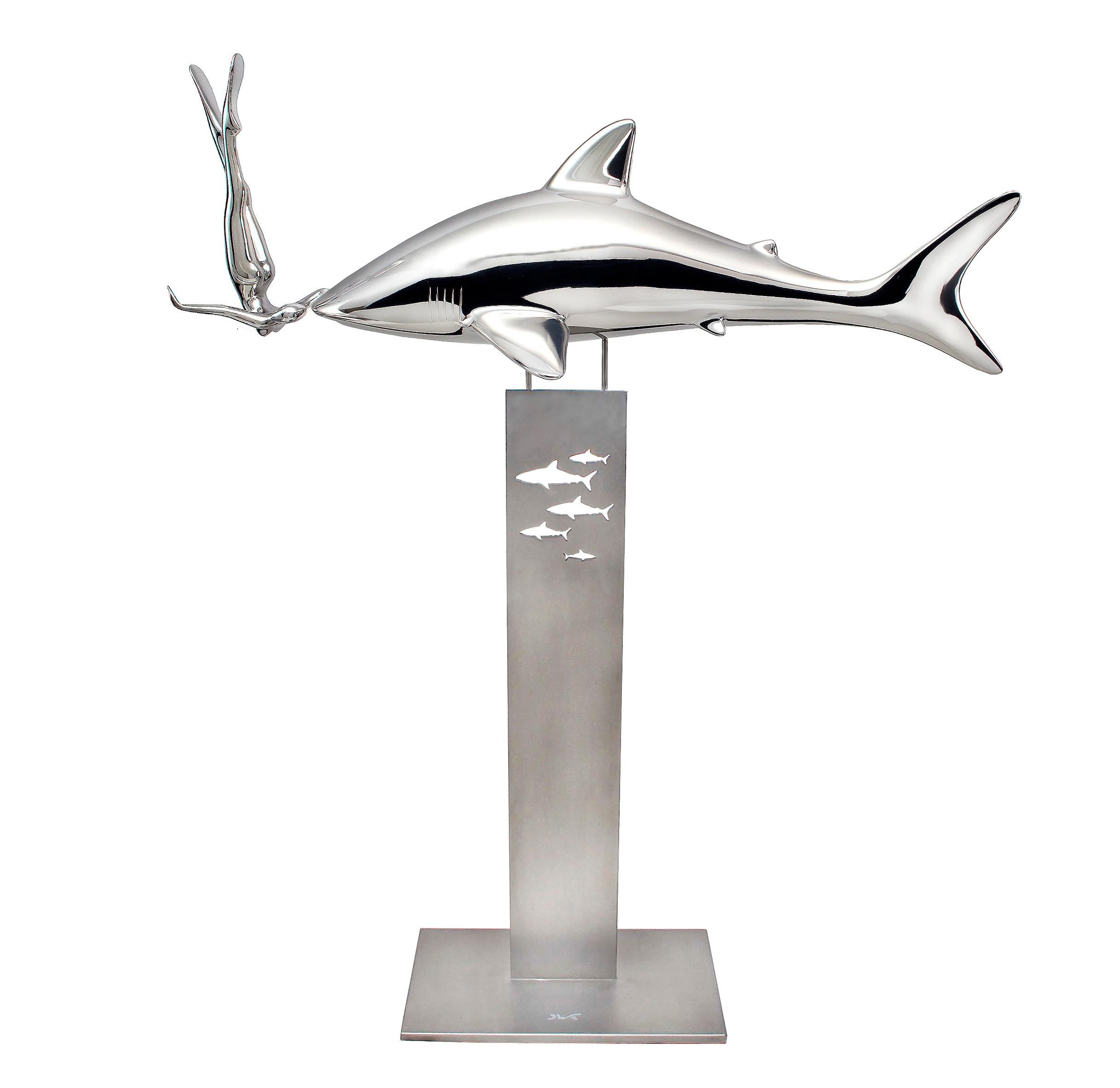Bernard Rives Squalo  A. Silver  SOS  scultura originale in vetroresina Aluminiun in vendita 3