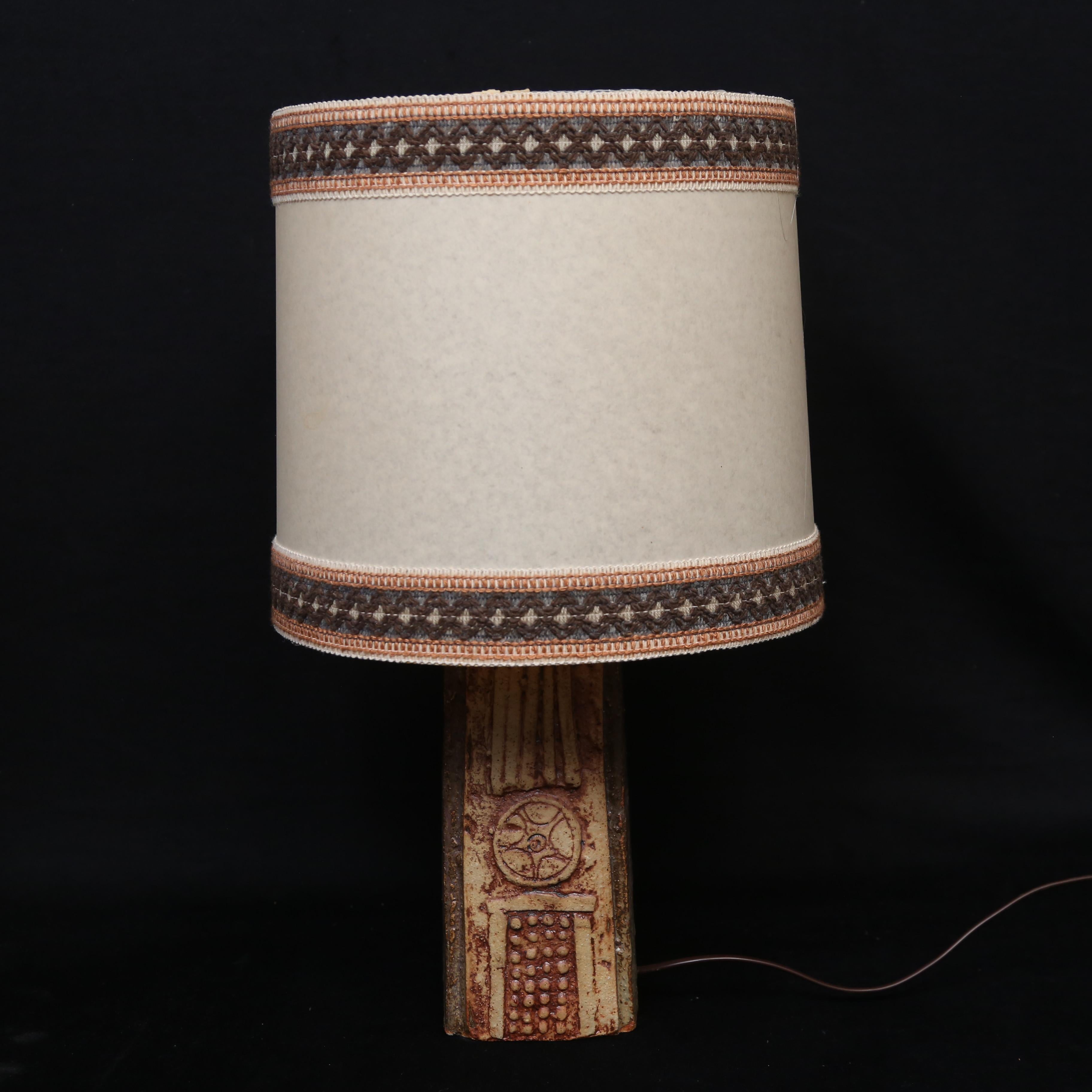 20th Century Bernard Rooke ceramic table Lamps a pair Signed England 1960 For Sale